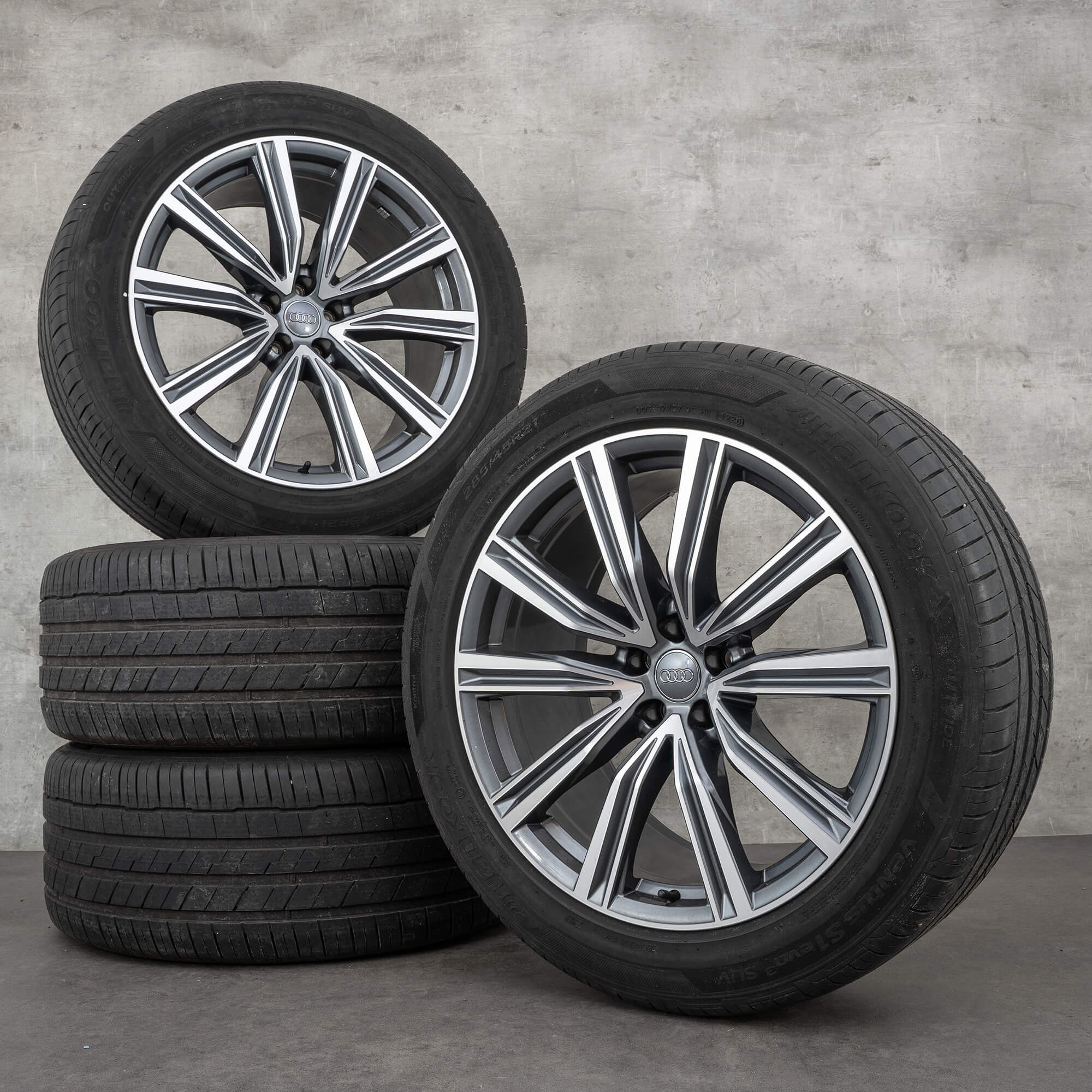 Oryginał Audi Q8 SQ8 koła zimowe 21 cali 4M8 felgi 4M8601025G tytanowe polerowane NOWOŚĆ