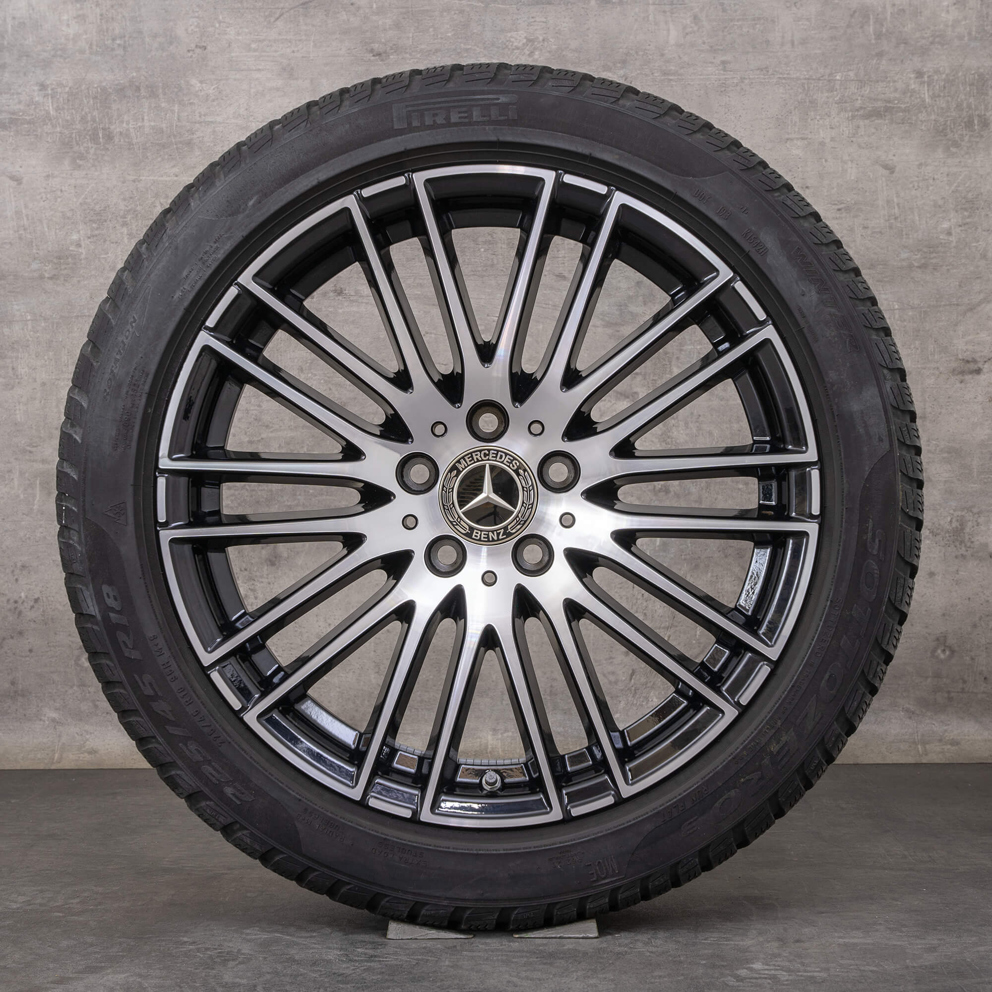 Alkuperäiset Mercedes Benz C-sarjan talvirenkaat 18 tuuman W206 S206 vanteet A2064014900 musta kiillotettu
