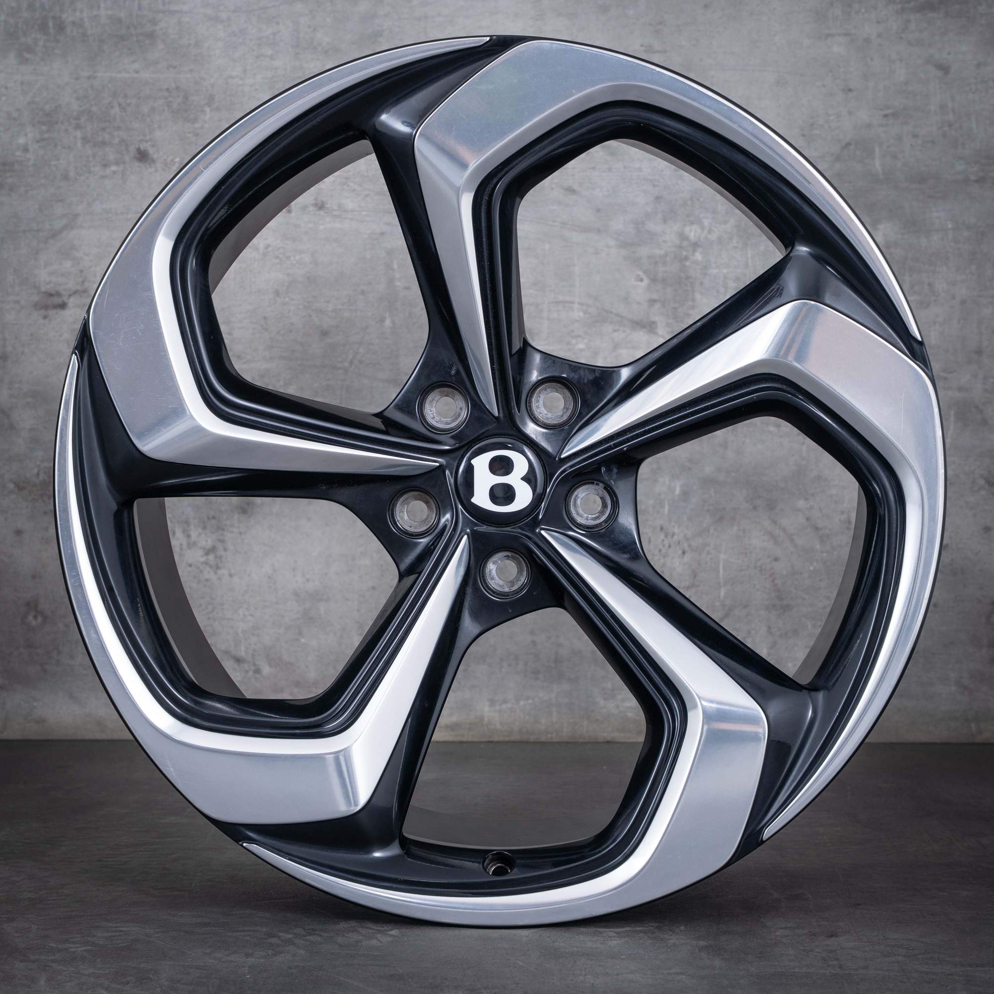 Alkuperäiset Bentley Bentayga vanteet 22 tuuman 4V1 36A601025BP 36A601025BN musta kiillotettu