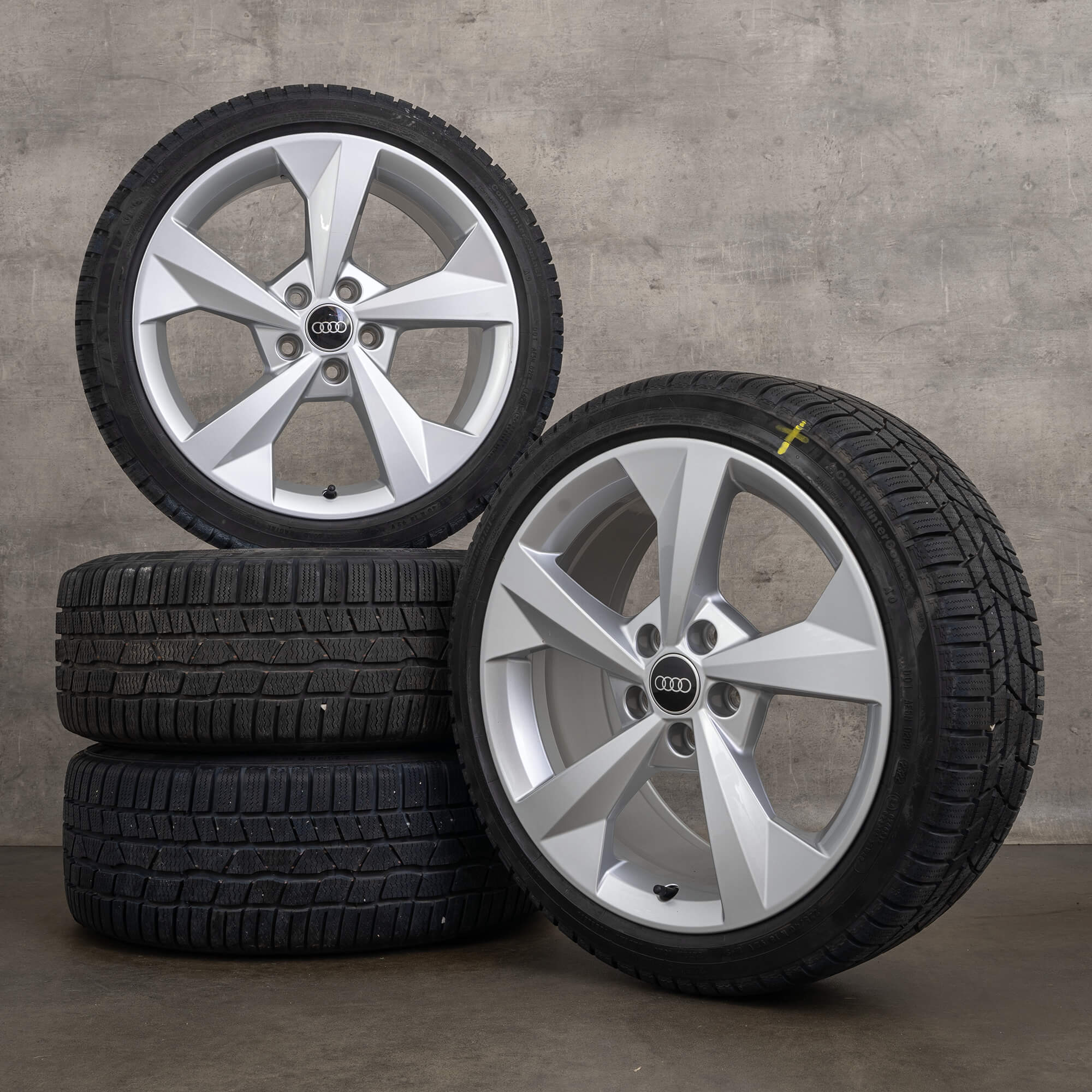 OEM Audi A3 S3 winter wheels 18 inch 8Y 8V rims 8Y0601025J silver