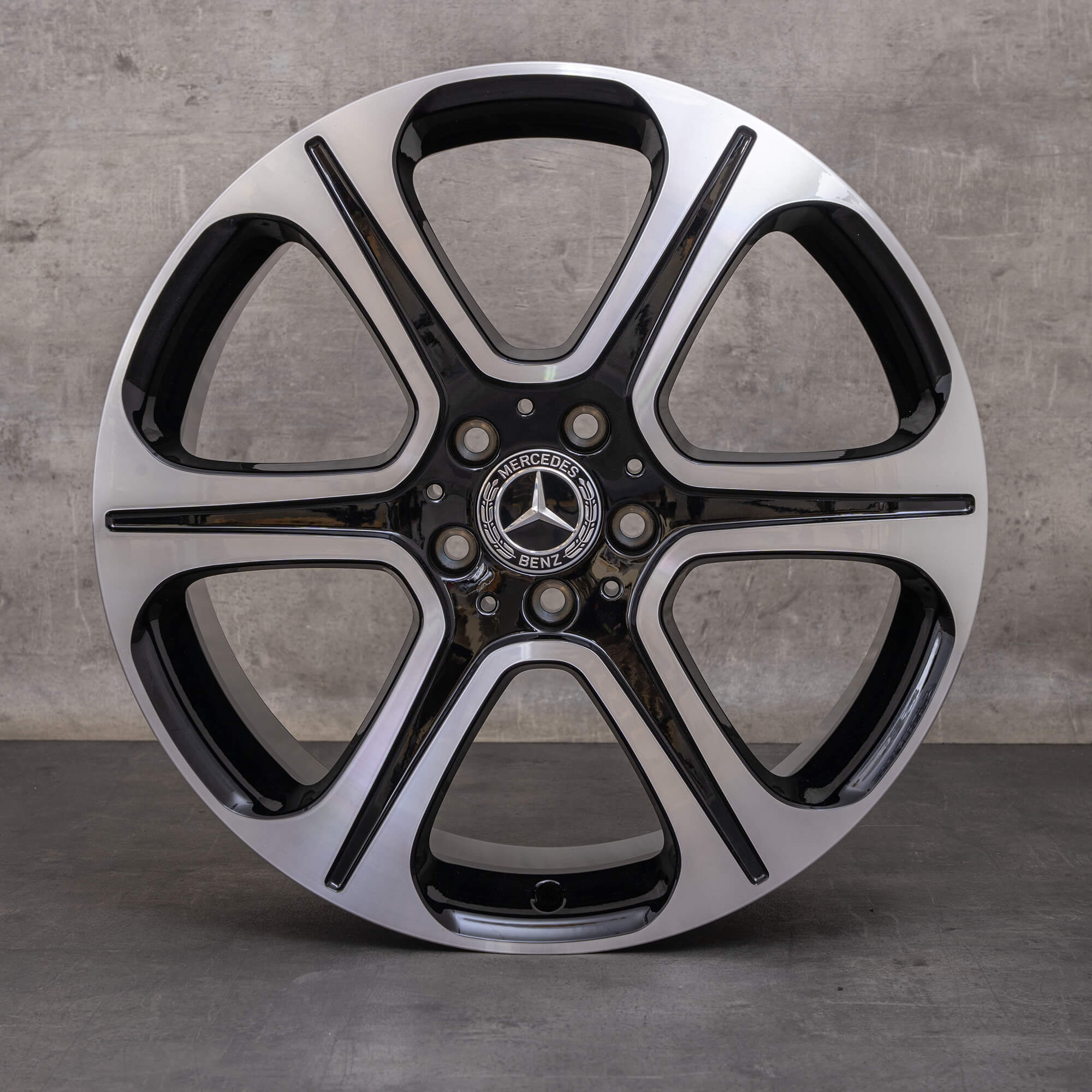 Alkuperäiset Mercedes Benz E-sarjan vanteet 19 tuuman W213 S213 C238 A238 A2134013400 A2134013500 musta kiillotettu