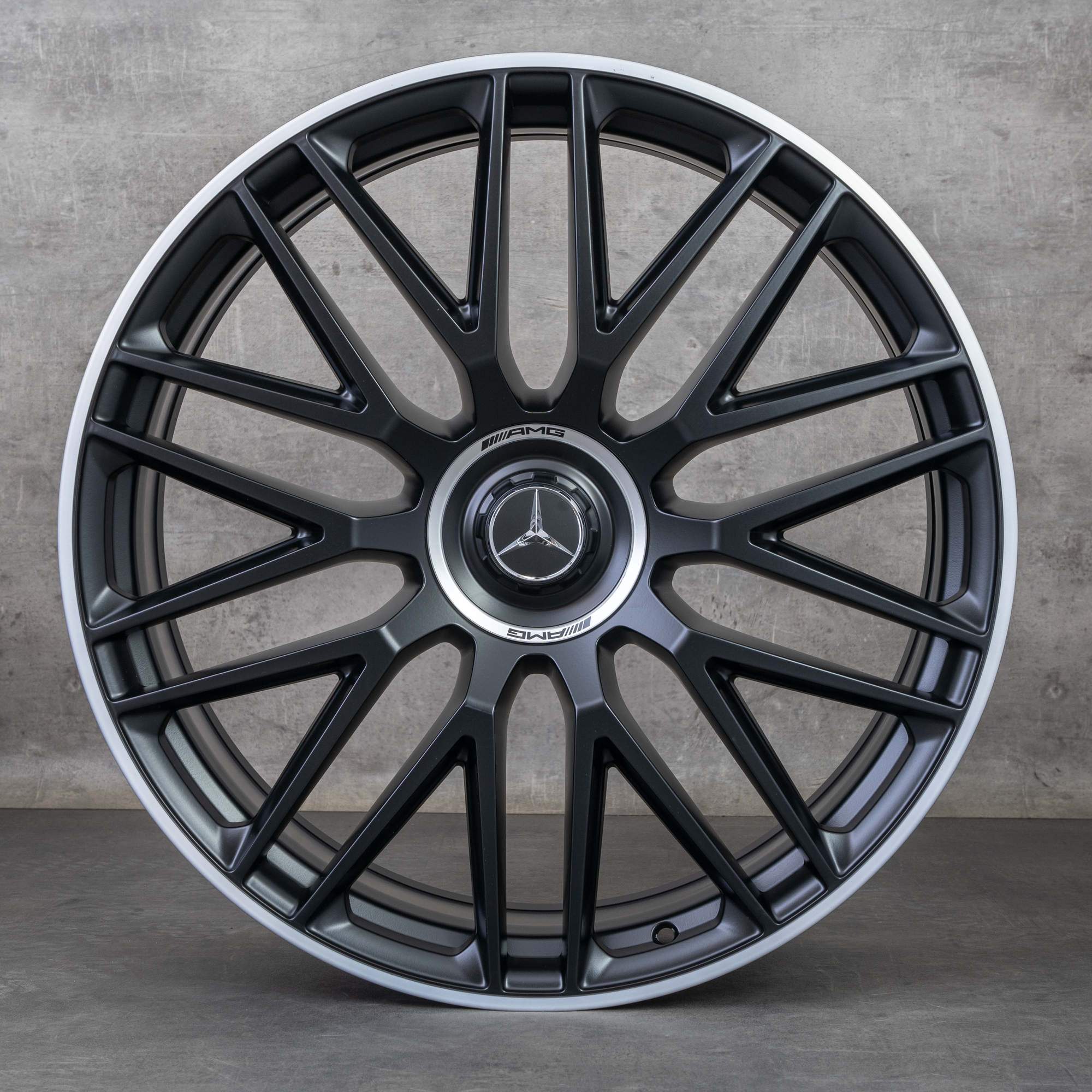 Original Mercedes Benz GLS 63 AMG Felgen 23 Zoll SUV X167 4Matic Sommerräder A1674018500 A1674018600 schwarz matt glanzgedreht NEU