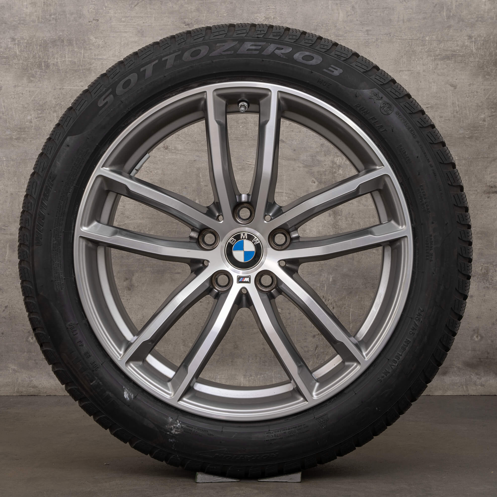 Original BMW 5er G30 G31 18 Zoll Winterreifen Felgen 662 M 7855081 7855082