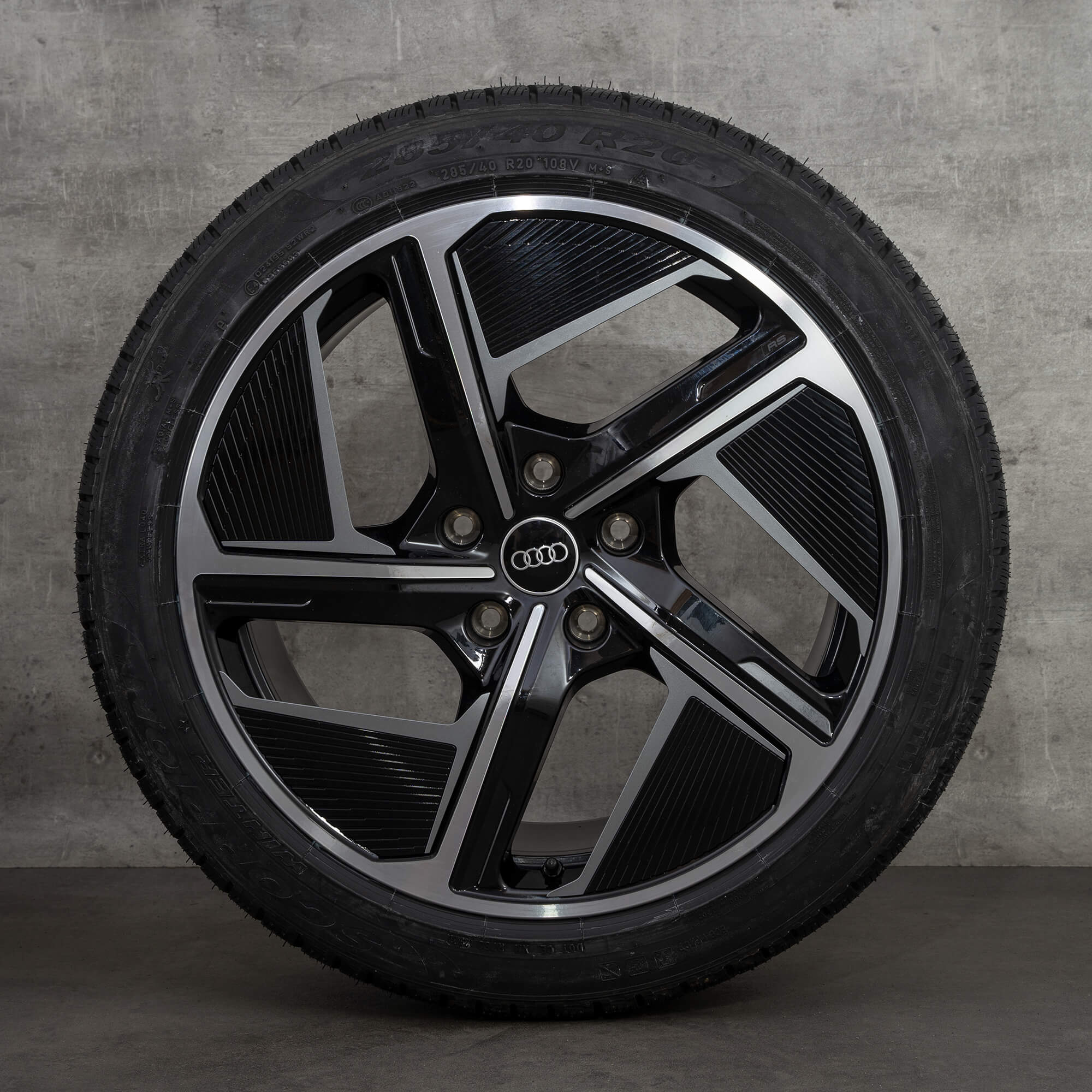 Oryginał Audi e-tron GT RS koła zimowe 20 cali FW felgi Aero 4J3601025F 4J3601025H czarne polerowane NOWOŚĆ