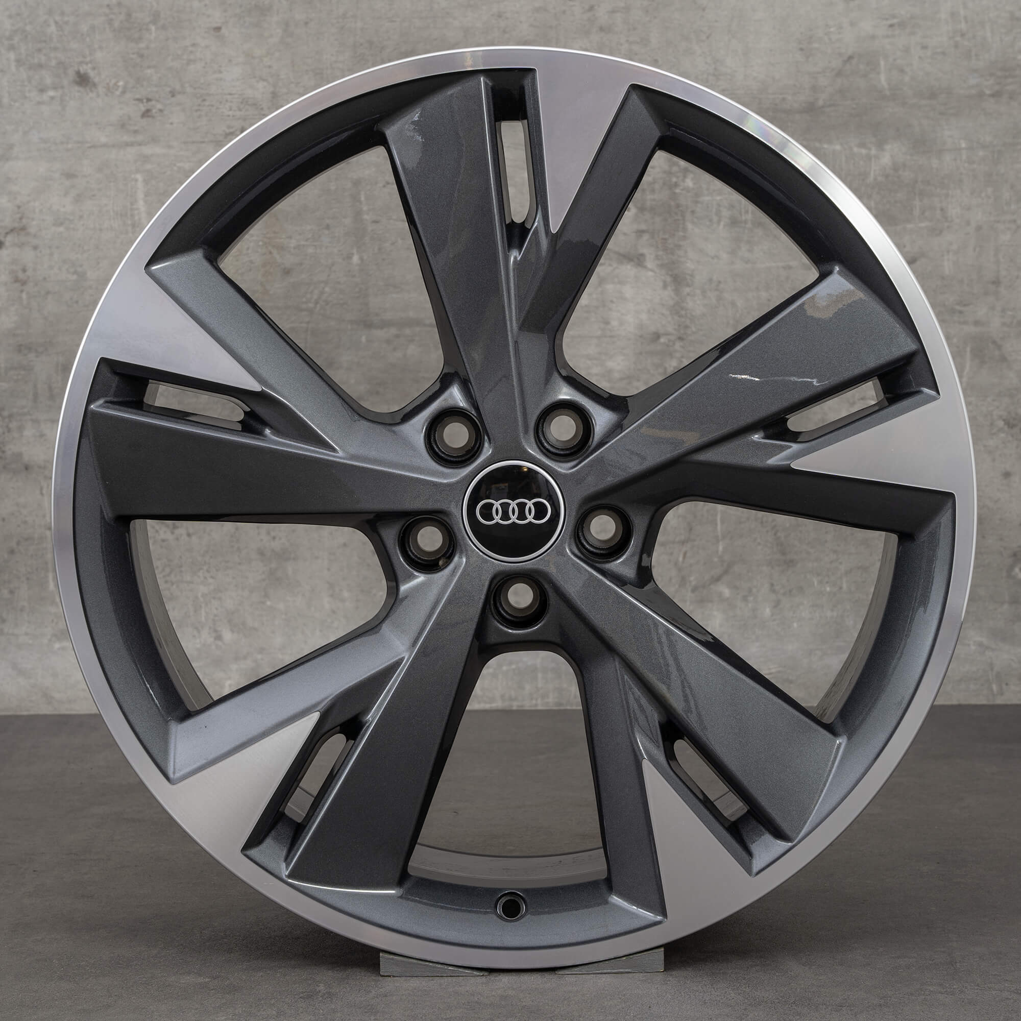 Originale Audi Q4 e-tron felger 20 tommers Sportback aluminiumsfelger 89AQ6901025AR 89A601025AS grafittgrå blanke snudd NY