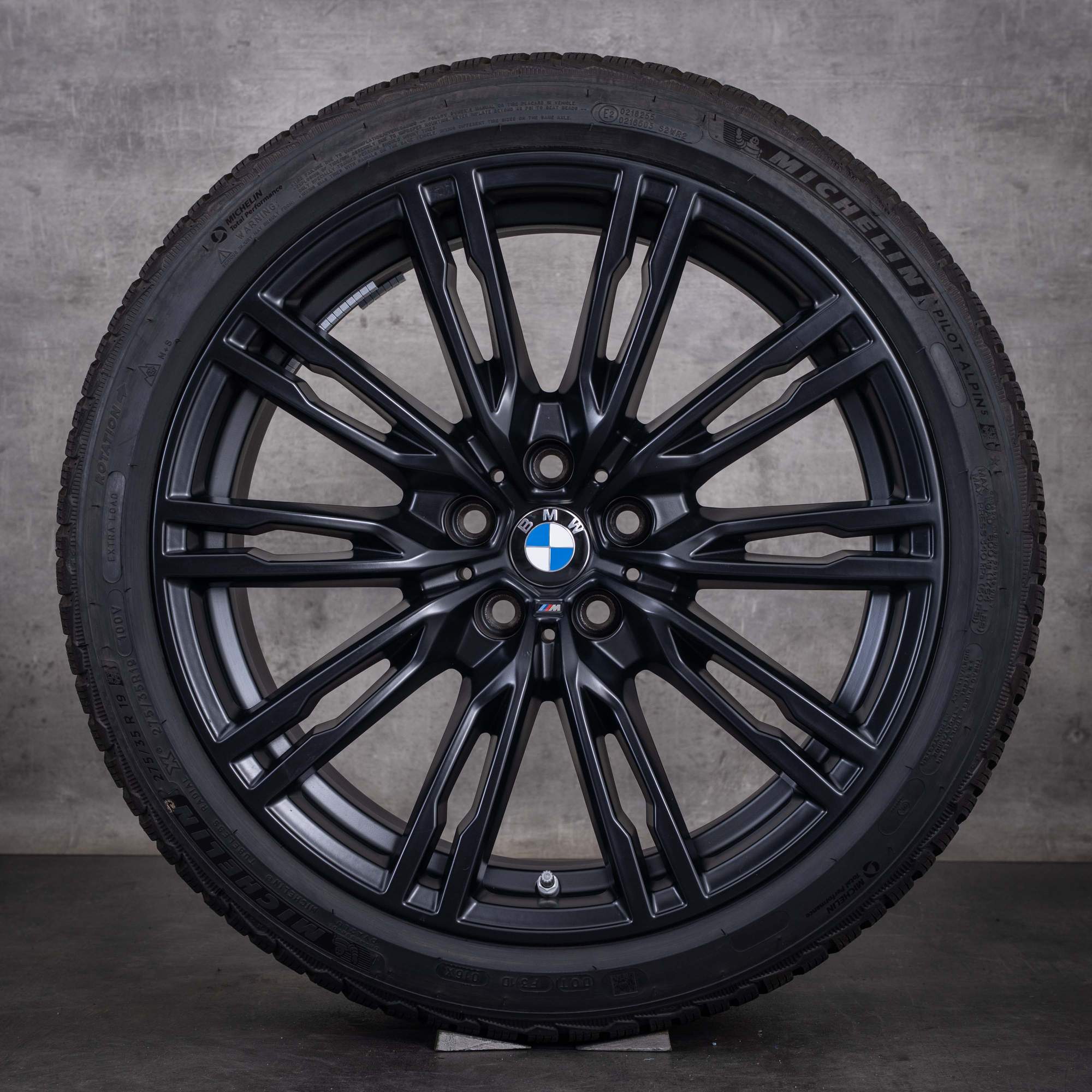 Oryginalne koła zimowe BMW M2 M3 M4 19 cali felgi G87 G80 G82 G83 stylizacja 829 M 8093844 8093845 jet black diamond cut