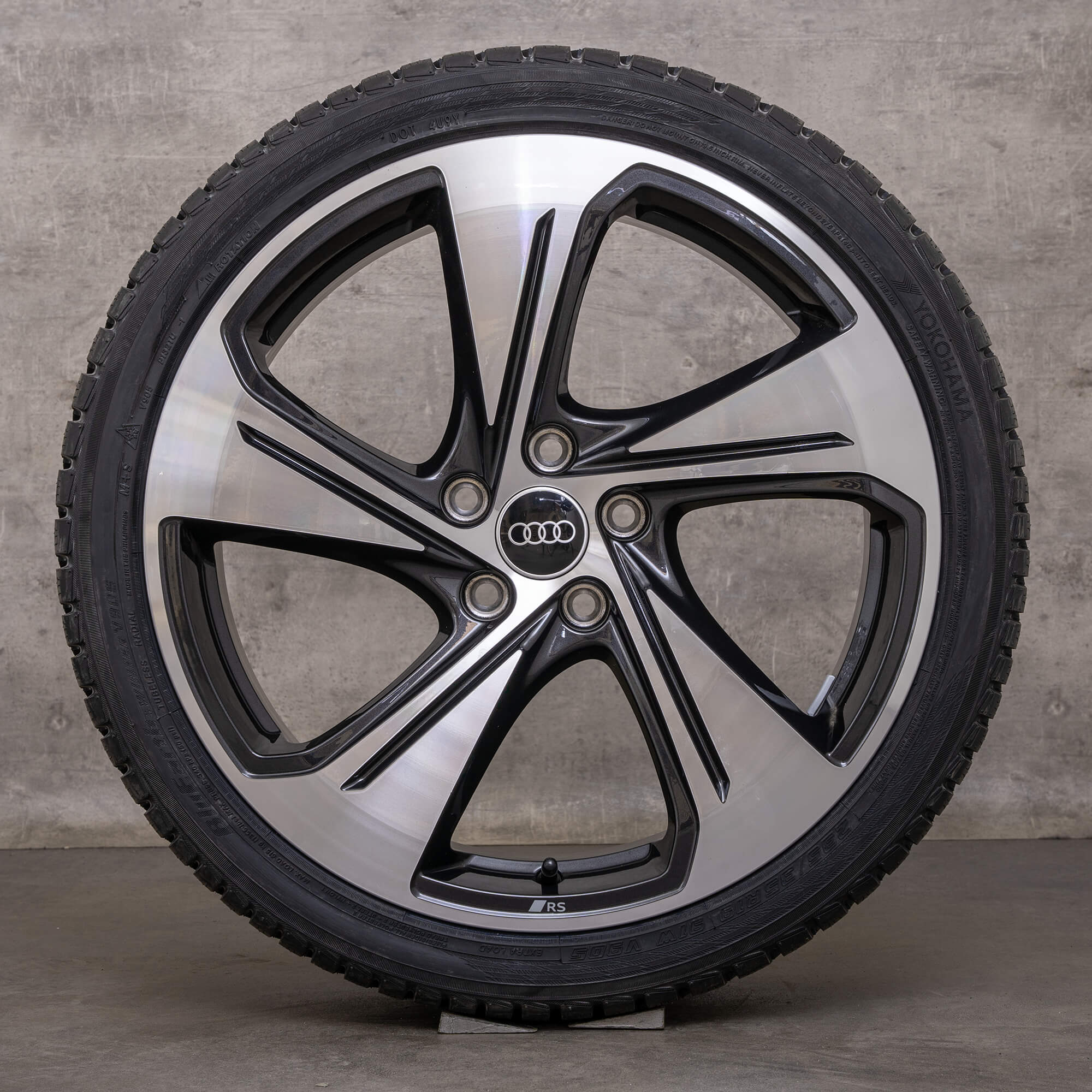 OEM Audi A3 S3 winter wheels 19 inch 8Y 8V rims 8Y0601025CG black glossy turned