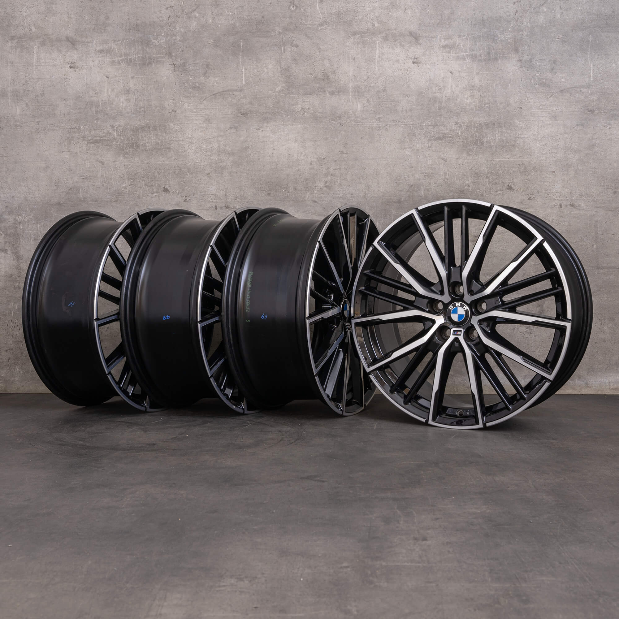 Originale BMW 1-serie 2 hjul 19 tommer F40 F44 Gran Coupe Styling 552 M 8092356 sort højglans