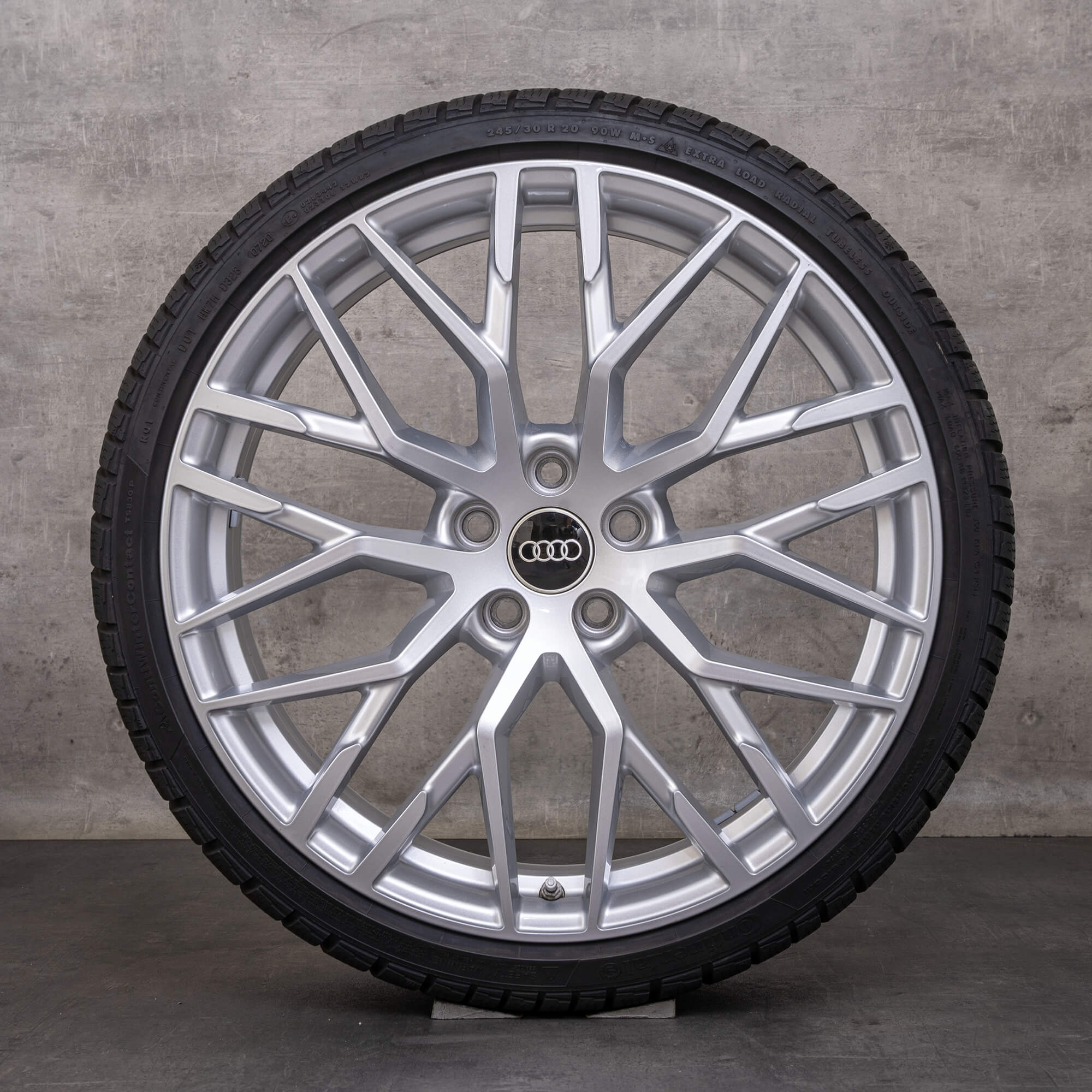 Original Audi R8 Winterräder 20 Zoll 4S Felgen 4S0601025G 4S0601025H silber glanz