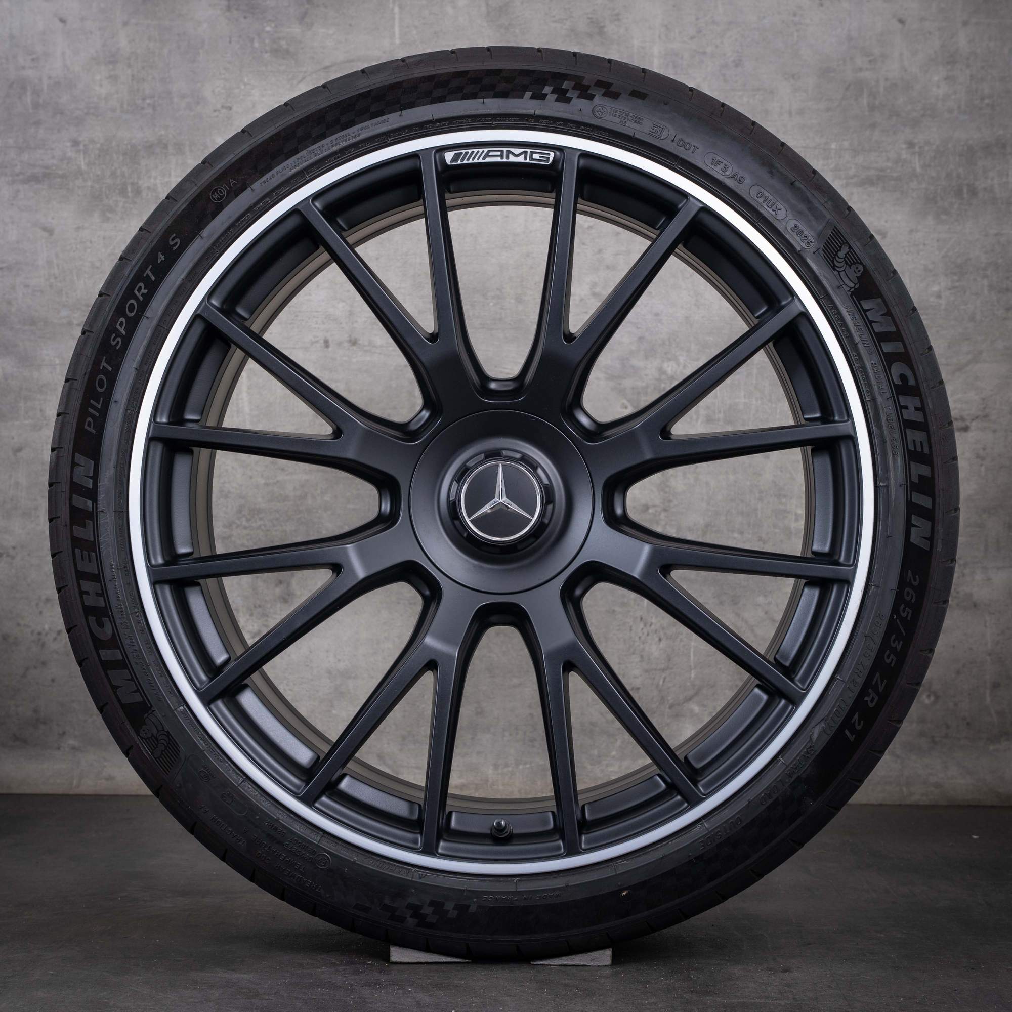 Original Mercedes Benz E-Klasse E53 Hybrid AMG Felgen 21 Zoll W214 S214 Sommerräder A2144011300 A2144011400 schwarz matt glanzgedreht