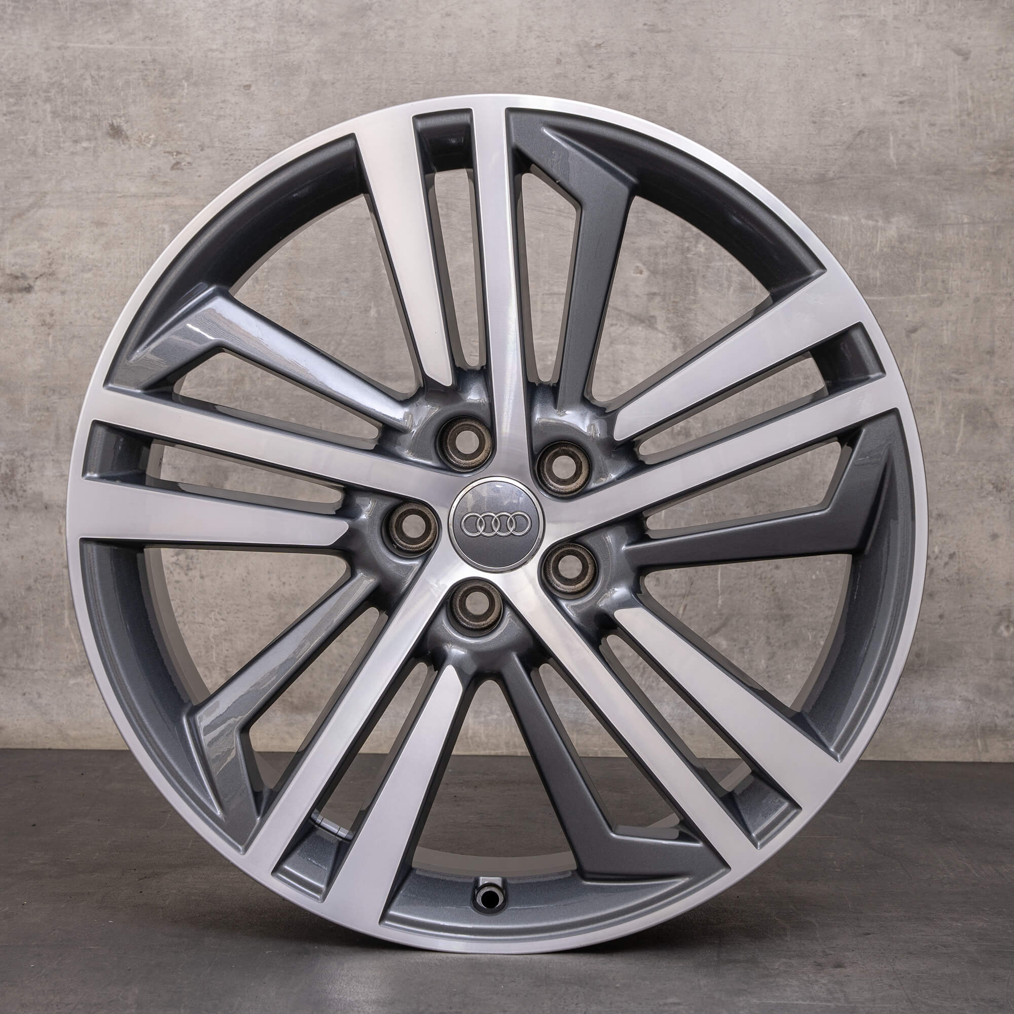 Originali Audi Q5 SQ5 cerchi 20 pollici FY 80A601025AE titanio lucido