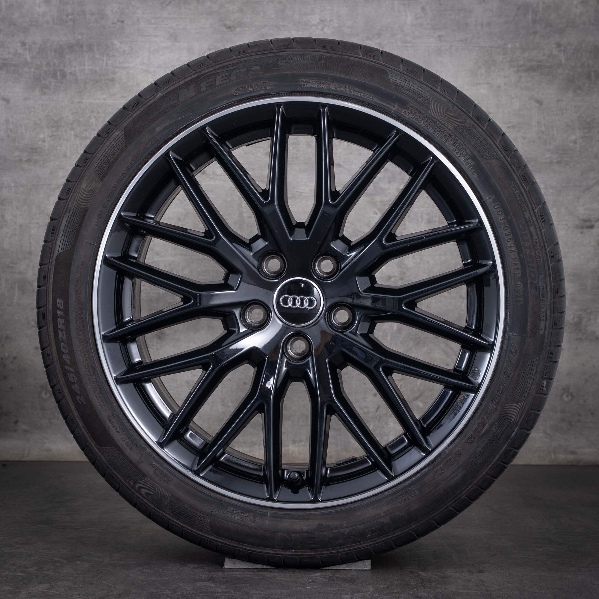Original Audi A4 S4 Felgen 18 Zoll 8W B9 Sommerräder 8W0601025DD schwarz glanzgedreht