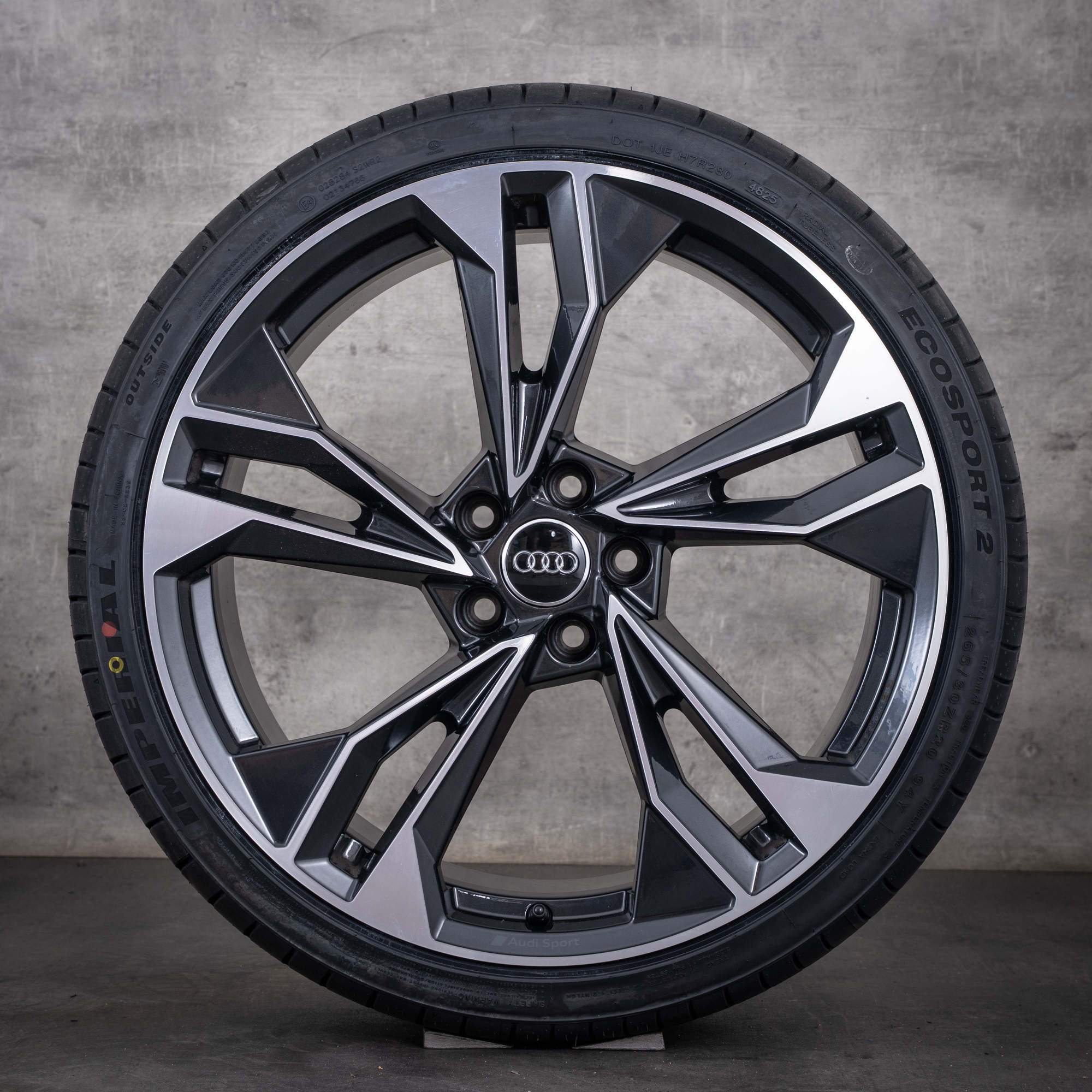 Jantes originais Audi A5 S5 para pneus de inverno de 20 polegadas F5 8W B9 com design poligonal 8W0601025EQ acabamento granito diamantado