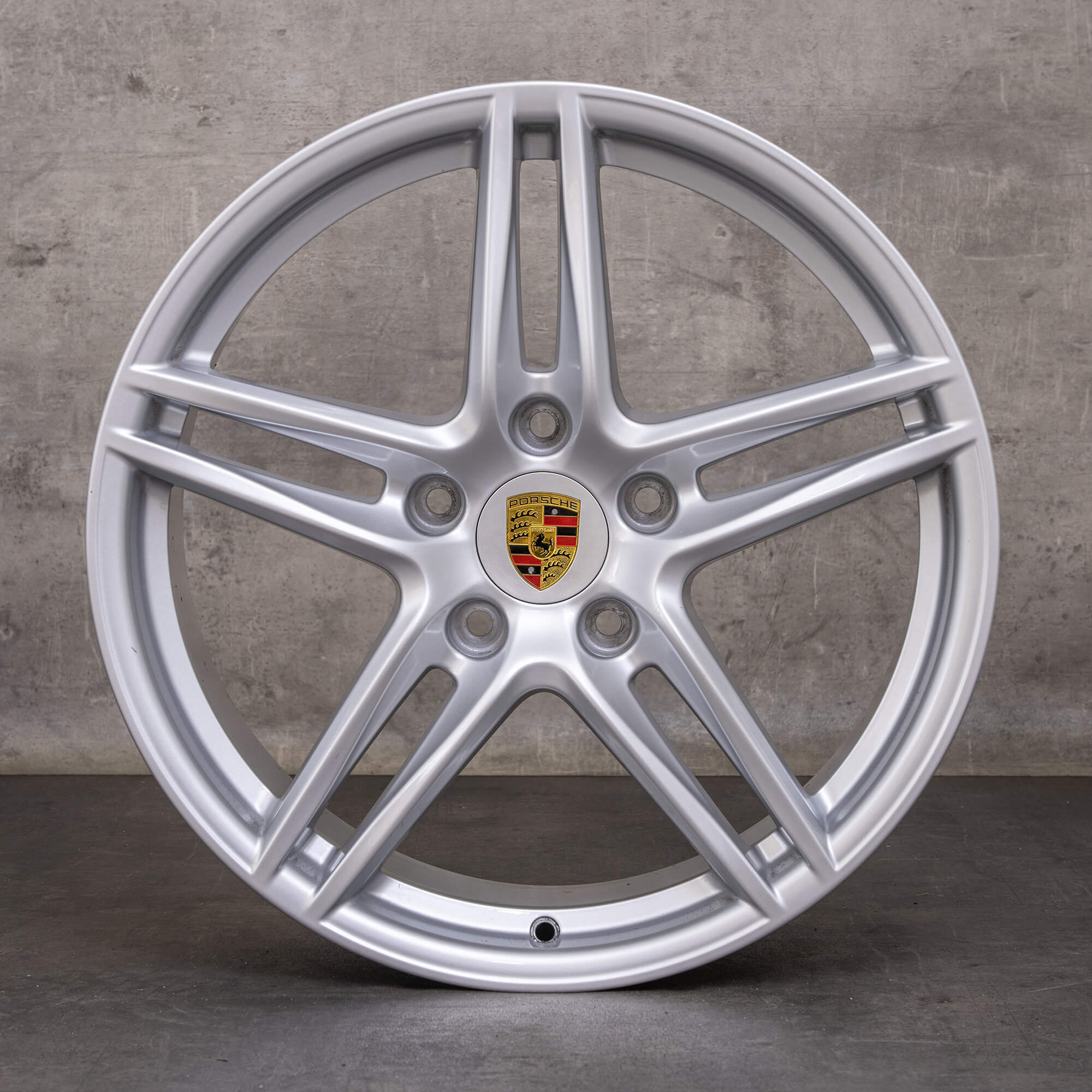 Oryginalne felgi Porsche 911 19 cali 991 II Carrera C2 S 99136251000 99136256002 srebrne błyszczące