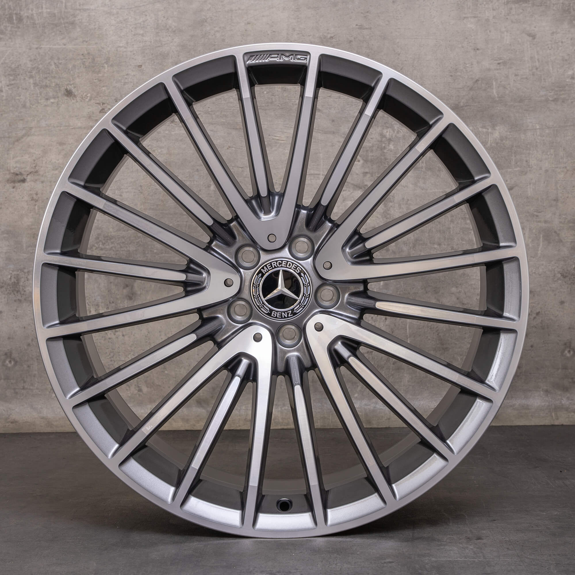 Oryginał Mercedes Benz GLC 63 & 63S AMG felgi 21 cali X253 C253 4MATIC A2534015900 A2534016000 himalaya szary polerowane NOWOŚĆ