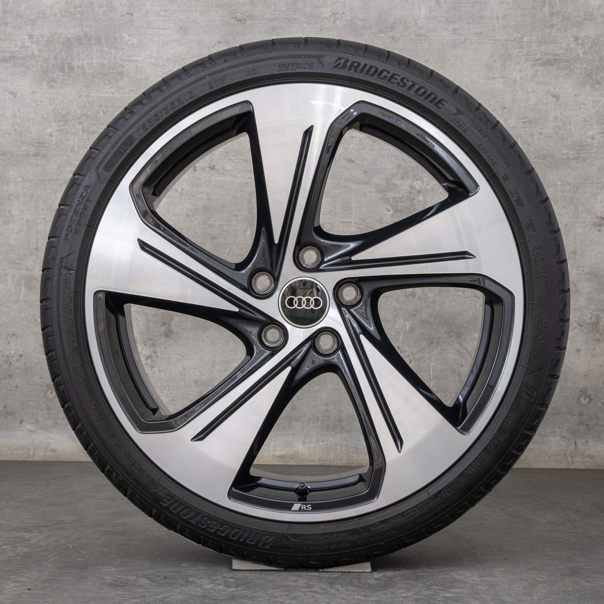OEM Audi A3 S3 winter wheels 19 inch 8Y 8V rims 8Y0601025CG granite polisched
