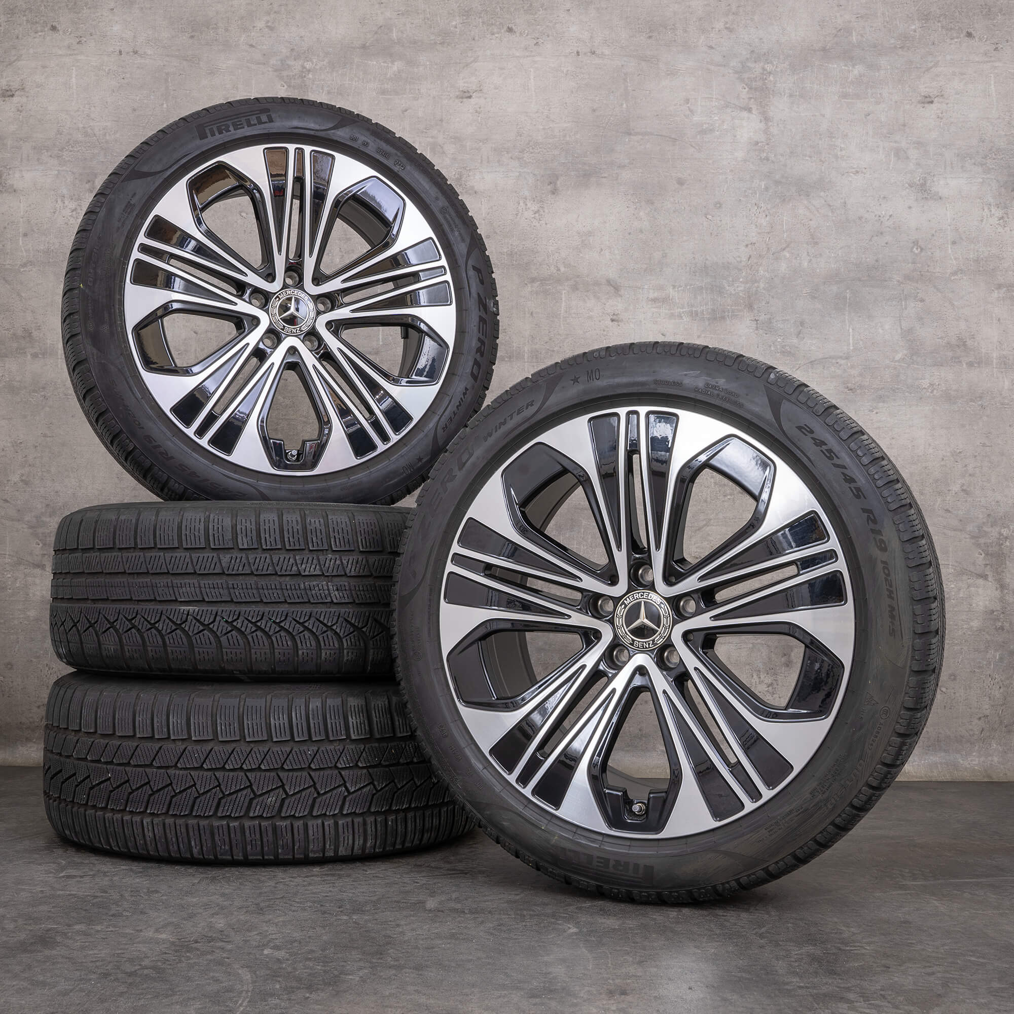 Alkuperäiset Mercedes Benz E-sarjan talvirenkaat 19 tuuman W214 S214 vanteet A2144012300 musta kiillotettu käännetty
