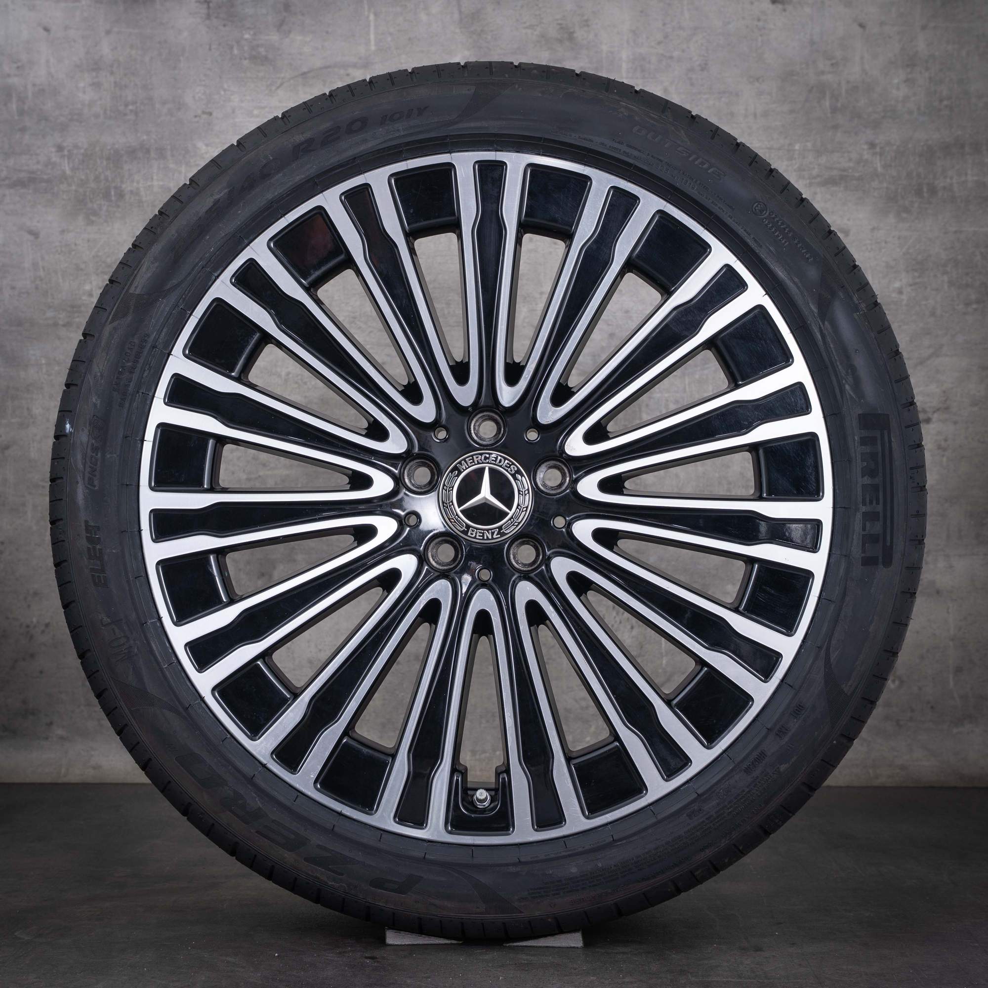 Originale Mercedes-Benz EQE-felger 20 tommer V295 sommerhjul A2954011900, svart, frontpolert