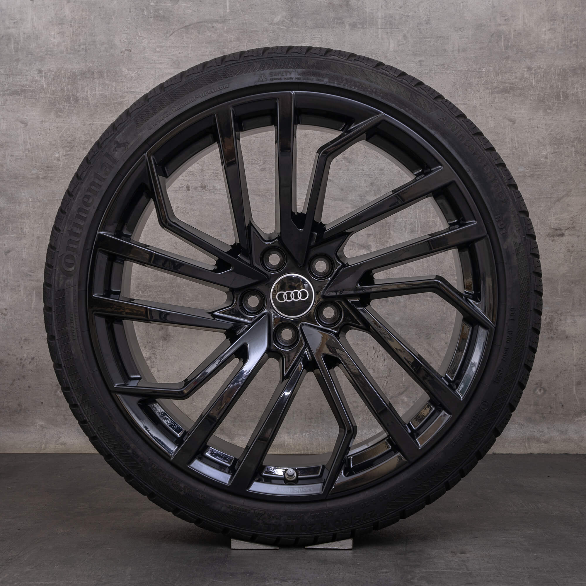 Original Audi RS4 RS5 Winterräder 20 Zoll B9 8W F5 Felgen 8W0601025FT schwarz glanz
