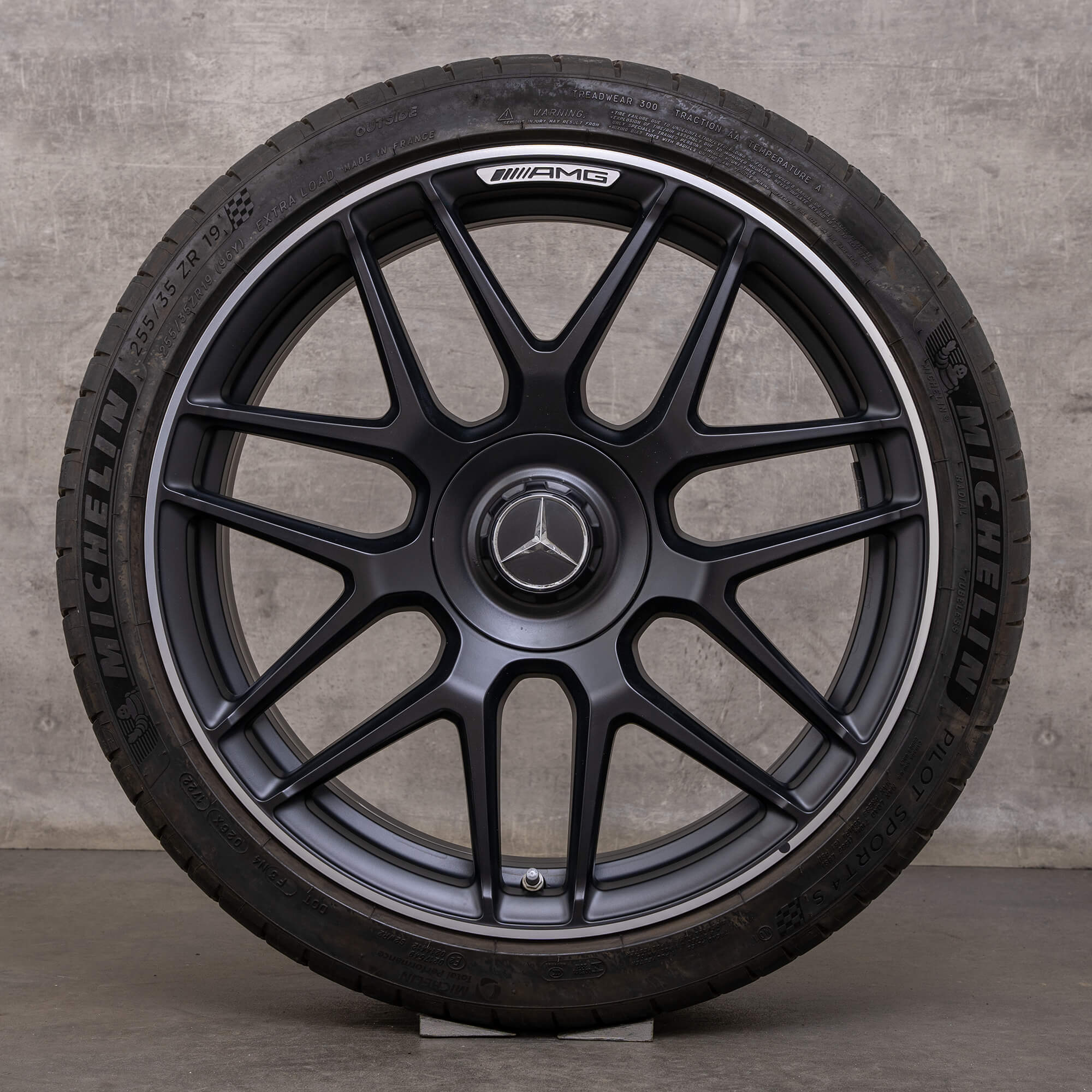Genuine Mercedes Benz CLA 45 & S AMG ruote 19 pollici C118 X118 estive A1774012400 nero cerchio lucido tornito