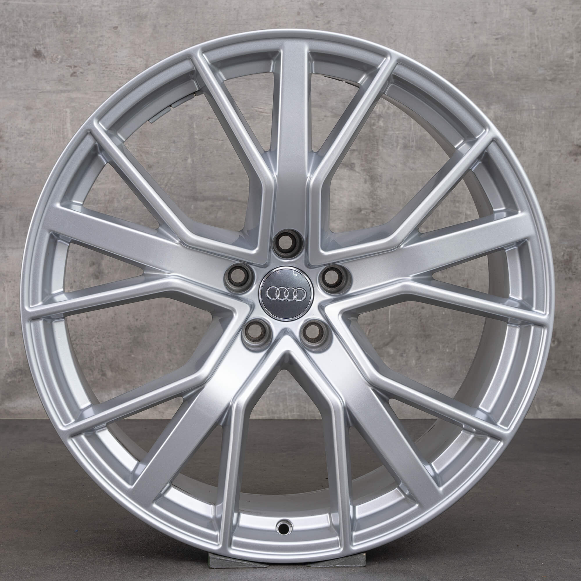 Audi 21 inch velgen RS6 4G C7 Performance alloy 8 x 19 ET26 4G0601025CP