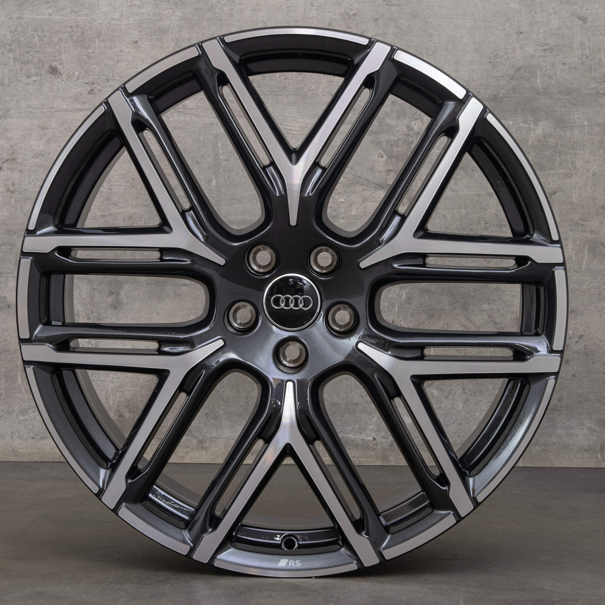 Audi RSQ3 F3 21 Zoll Felgen 83A601025AT Neu