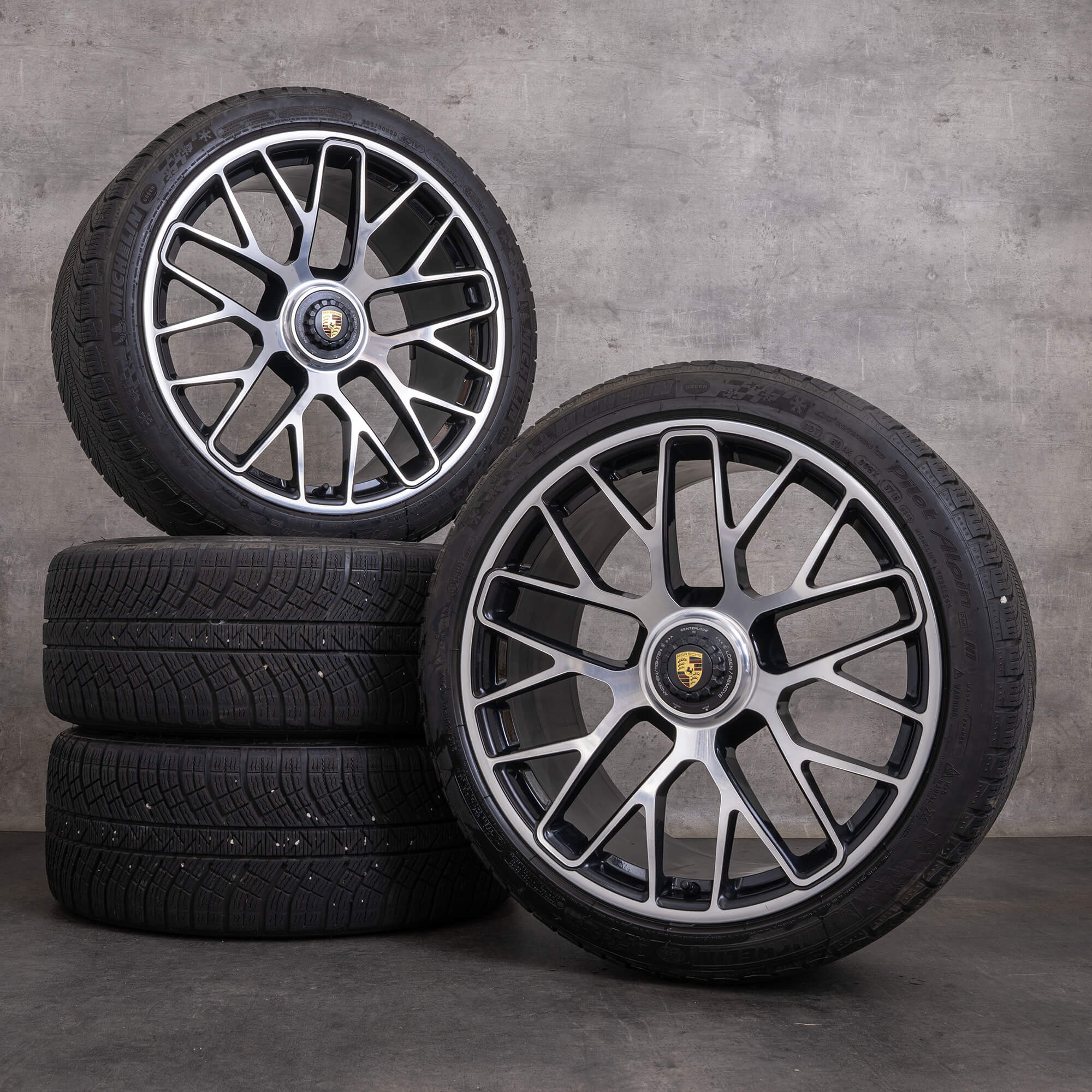 Original Porsche 911 20 Zoll 991 I II Turbo S Felgen 99136216134 99136216634 Winterräder schwarz glanzgedreht