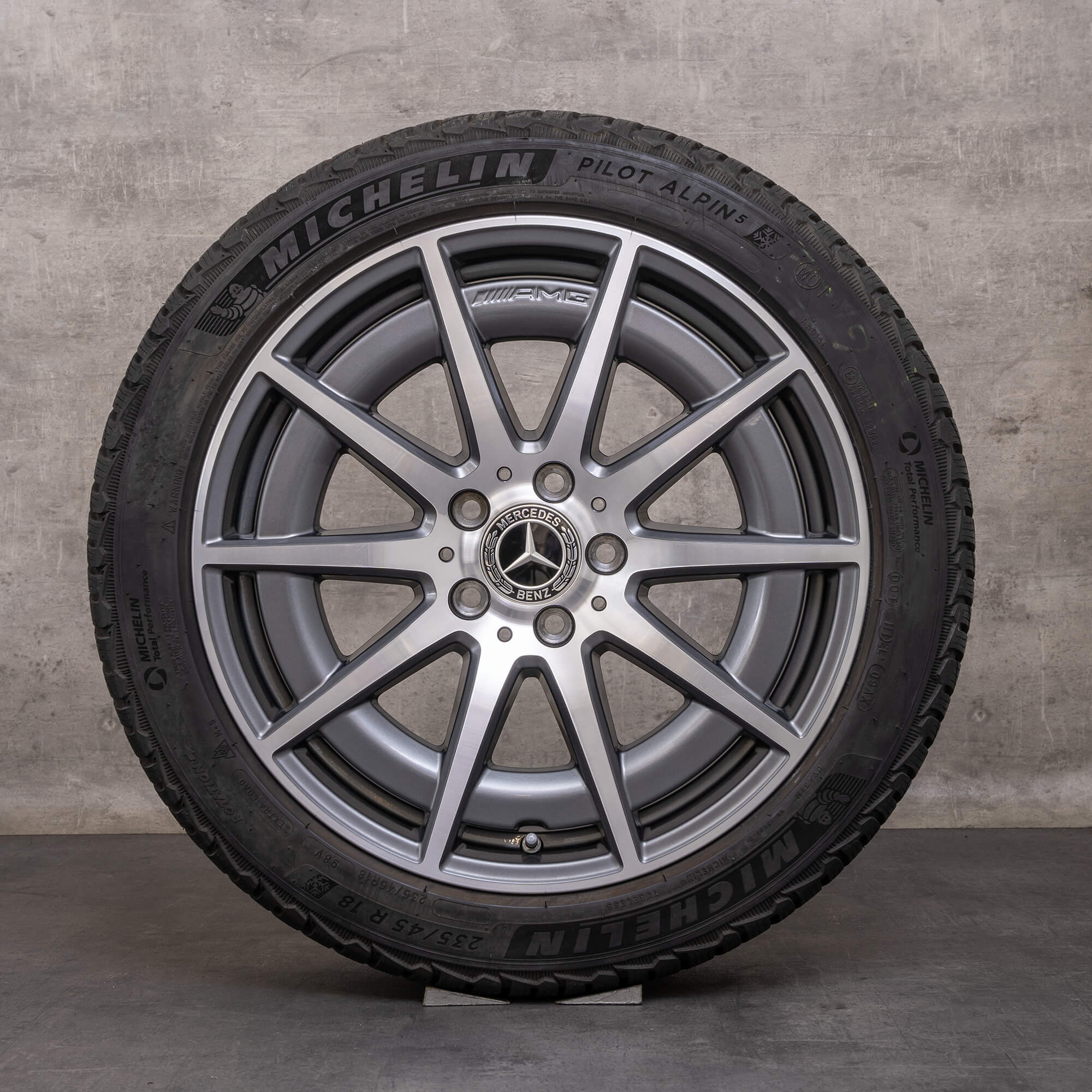Oryginał Mercedes Benz Klasa C C43 AMG opony zimowe 18 cali W206 S206 Felgi A2064012100 himalaya szary Polerowane
