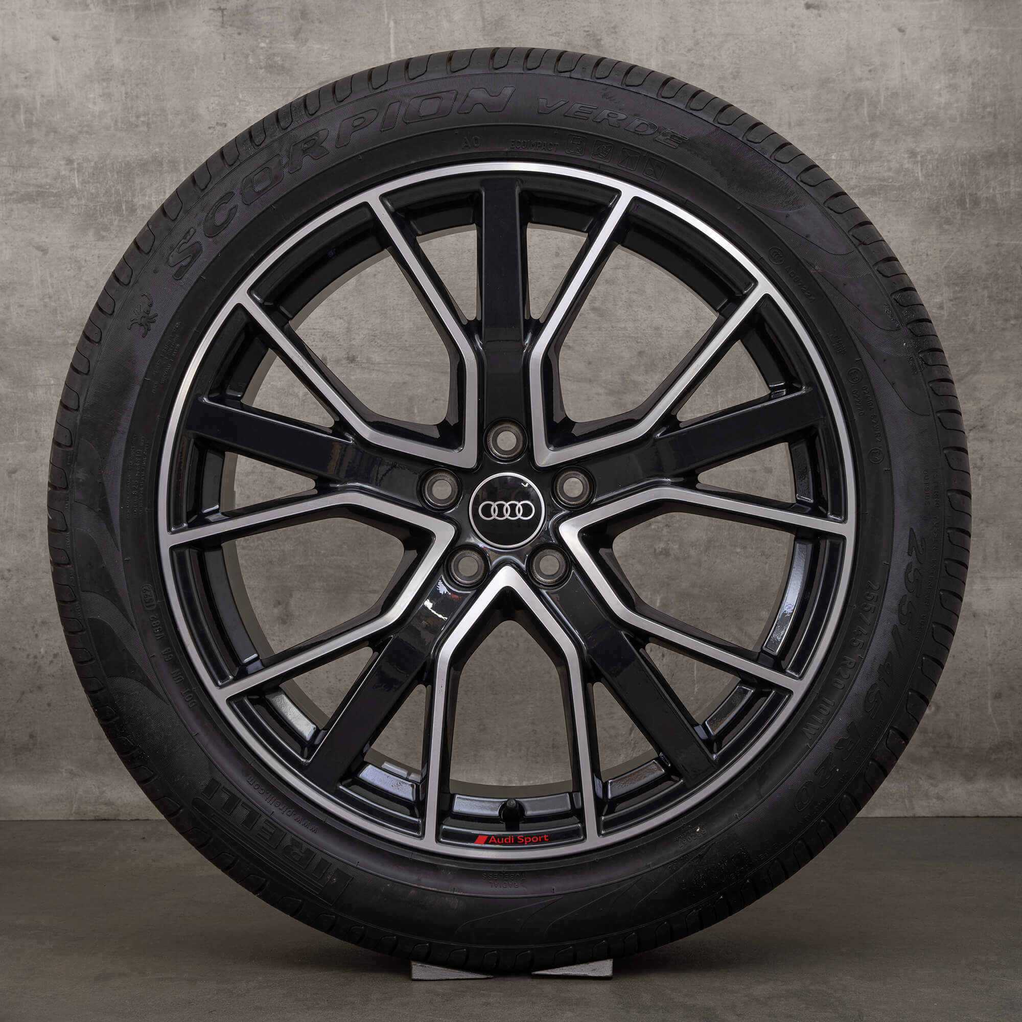 Original Audi Q5 SQ5 FY 20 inch summer tires 80A601025BP rims black
