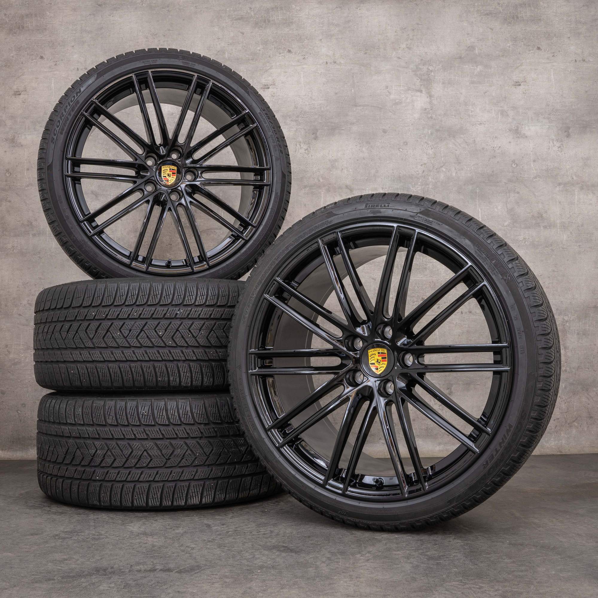 Originale Porsche Cayenne Coupe vinterhjul 22 tommers 9YA felger 9Y0601025BR 9Y3601025AJ svart blank