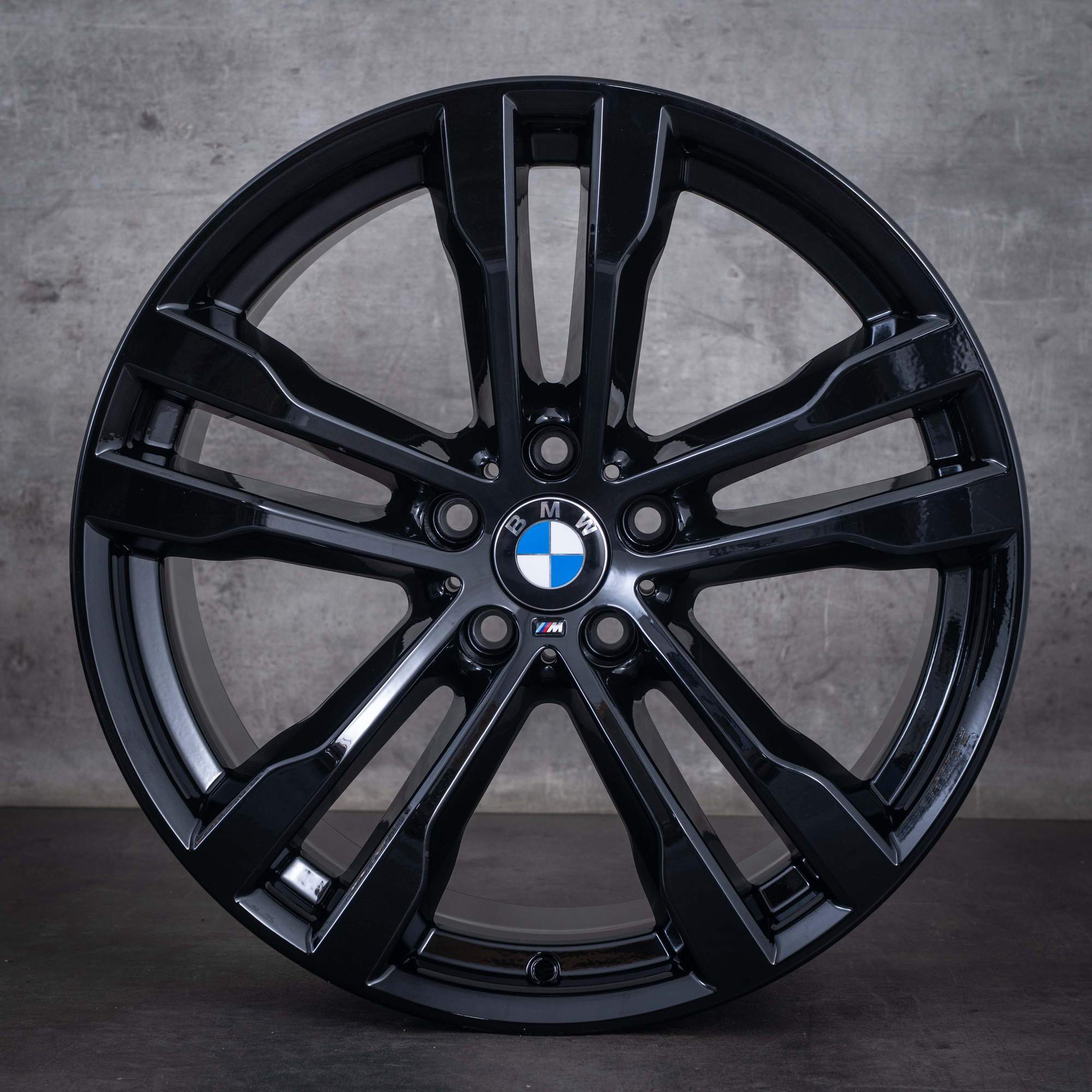 Jantes d'origine BMW X5 X6 20 pouces E70 F15 F16 Styling 468 M 7846788 7846789 noir jais - jante 2 sur 4