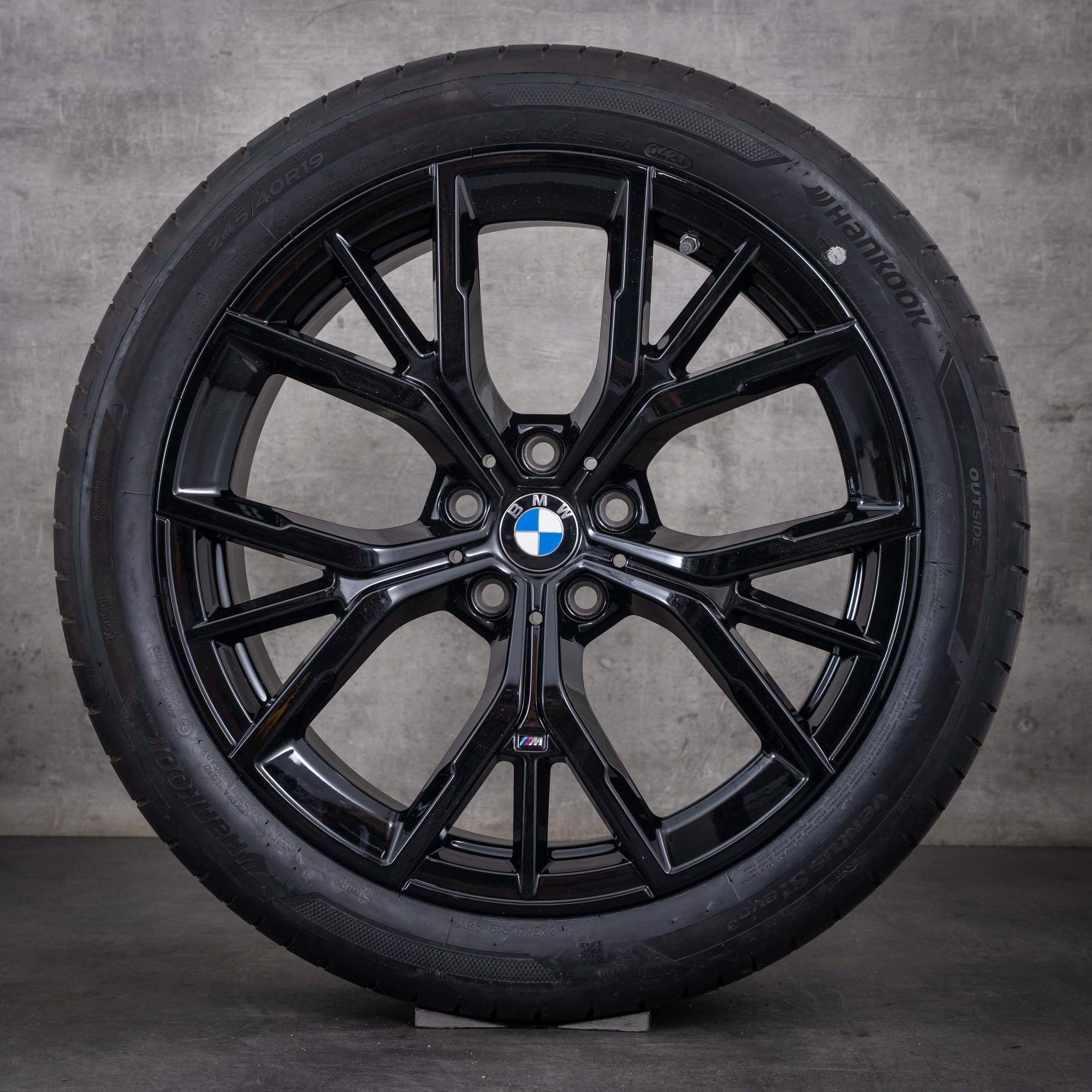 Originální 19palcové disky BMW řady 5 G30 G31 letní kola Styling 845 8747234 8747235 lesklá černá