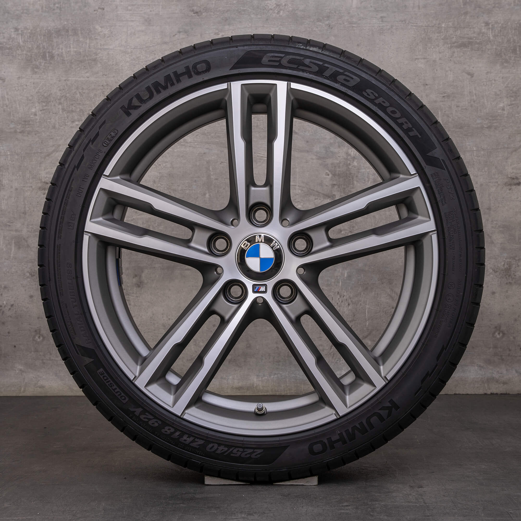 Jantes e pneus inverno originais BMW Série 1 2 18 polegadas F20 F21 F22 F23 jantes estilo 719 M 8009701 8009703 orbit grey matt glossy turned