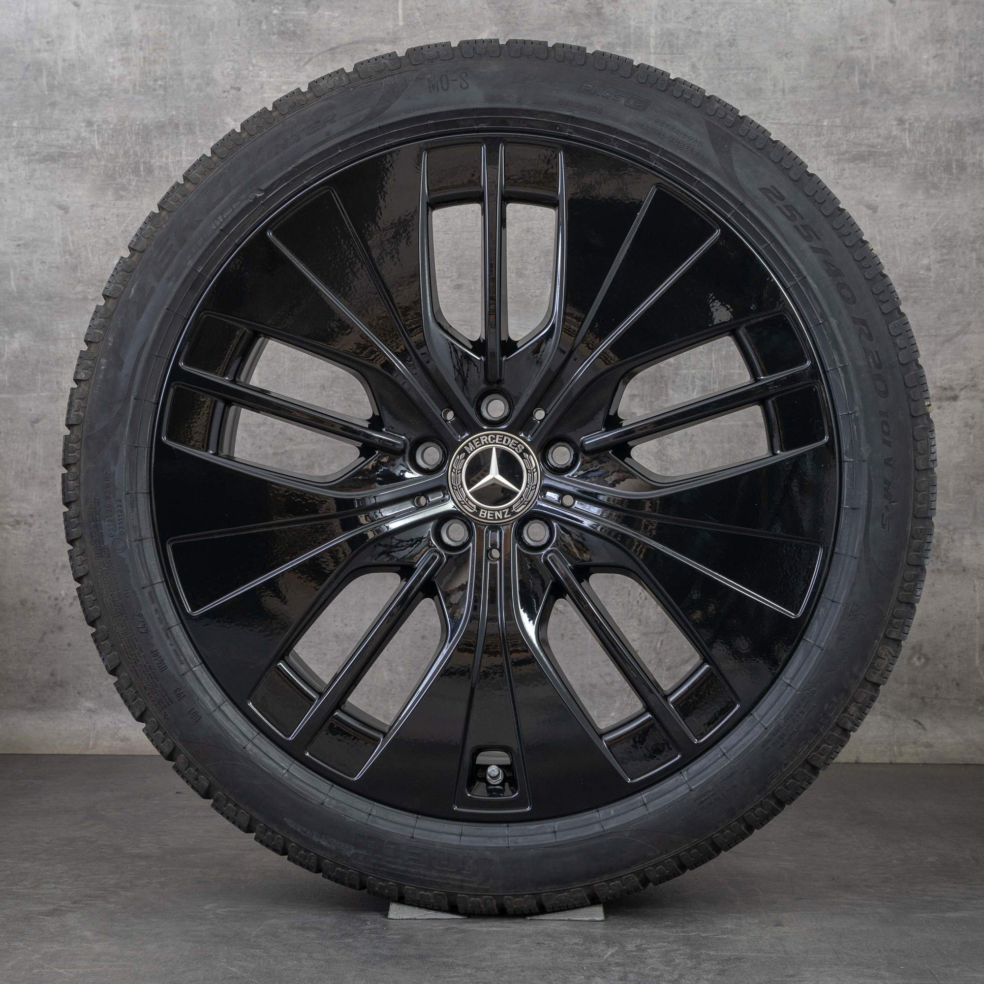 Oryginalne koła zimowe Mercedes Benz EQE 20 cali felgi V295 A2954011700 czarne błyszczące