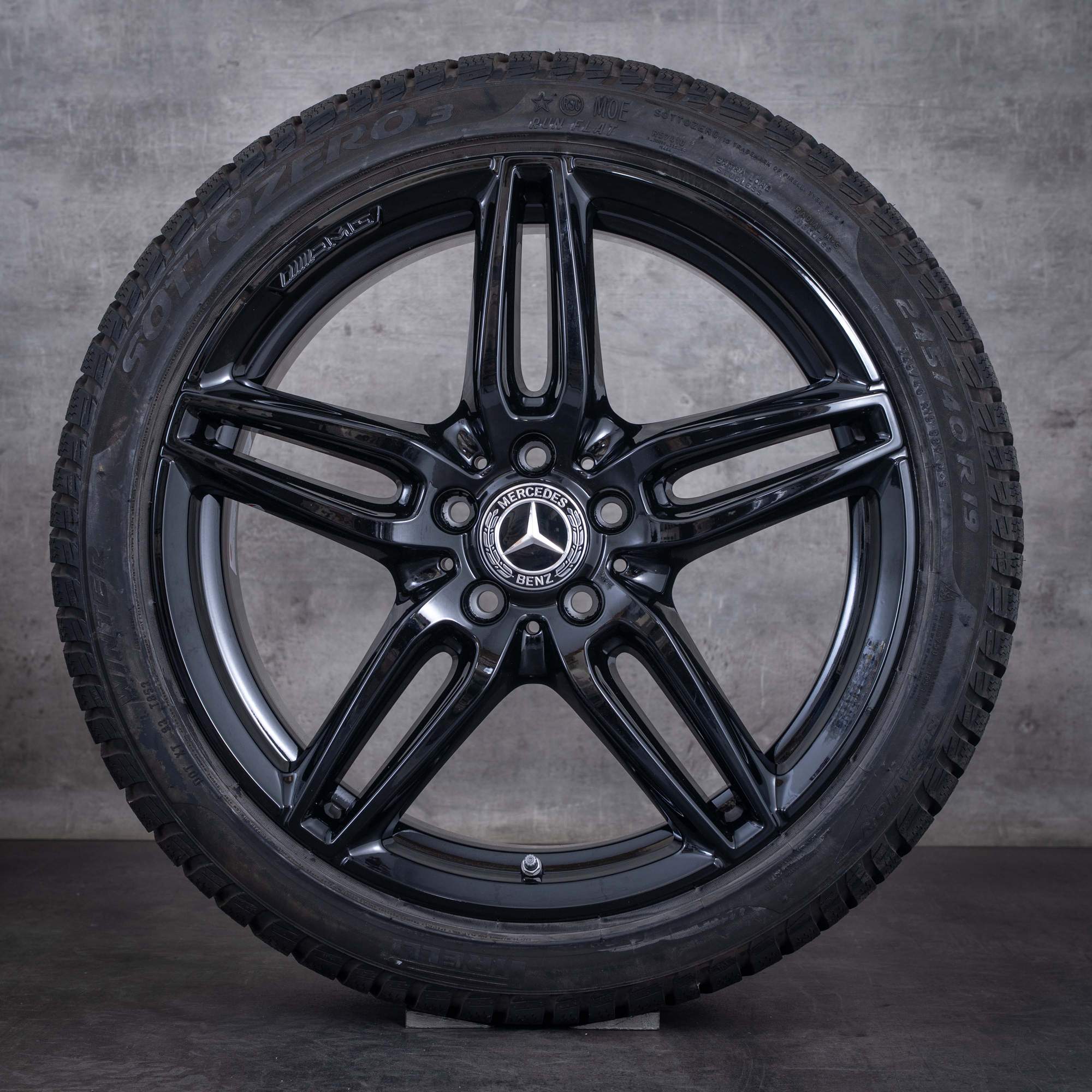 Original Mercedes Benz E-Klasse AMG Winterräder 19 Zoll W213 S213 C238 A238 Felgen A2134012000 schwarz glanz