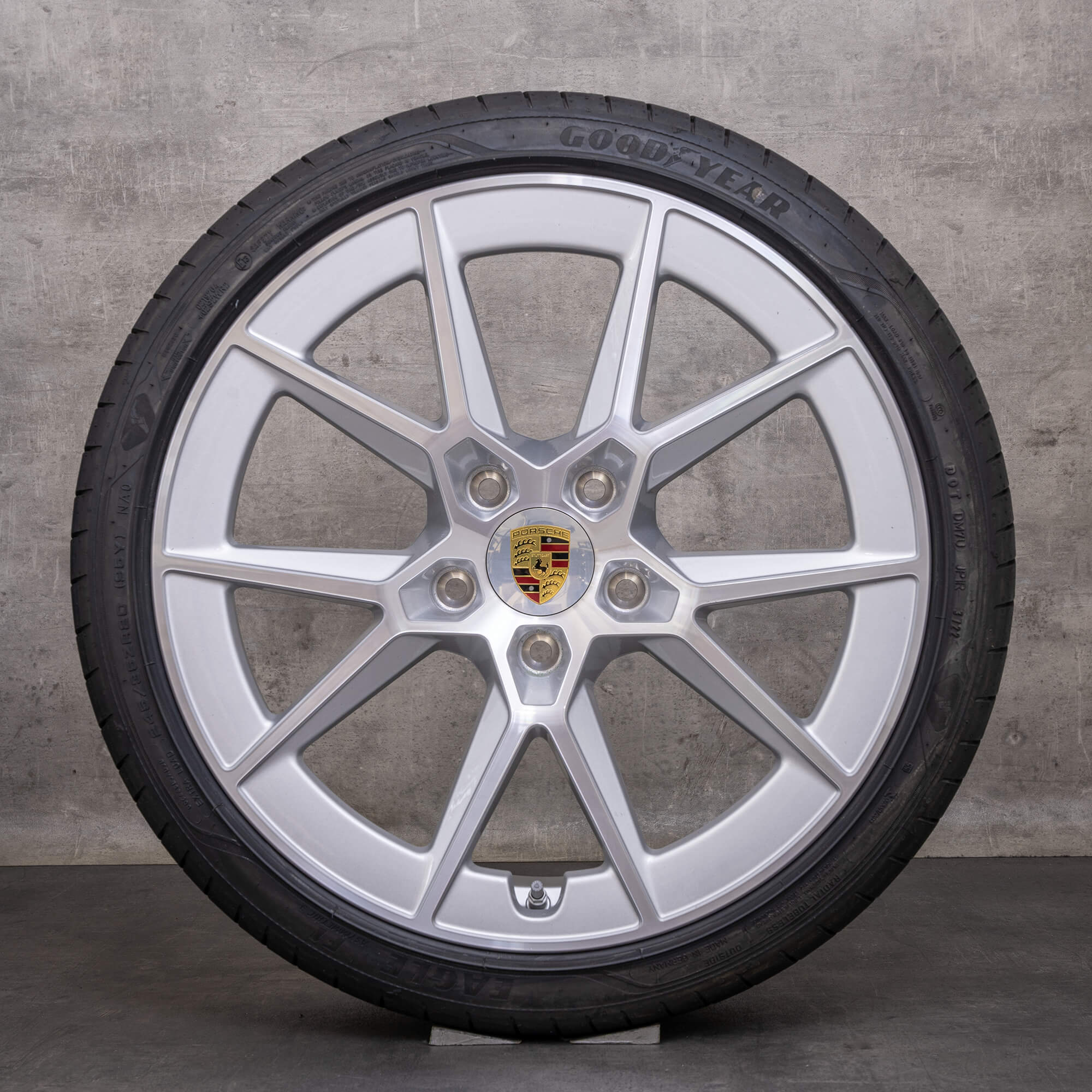Alkuperäiset Porsche 911 vanteet 20 21 tuuman 992 II Facelift Carrera S Design GTS C4 C2 kesäpyörät 992601025BJ 992601025BK hopea kiiltävä käännetty UUSI