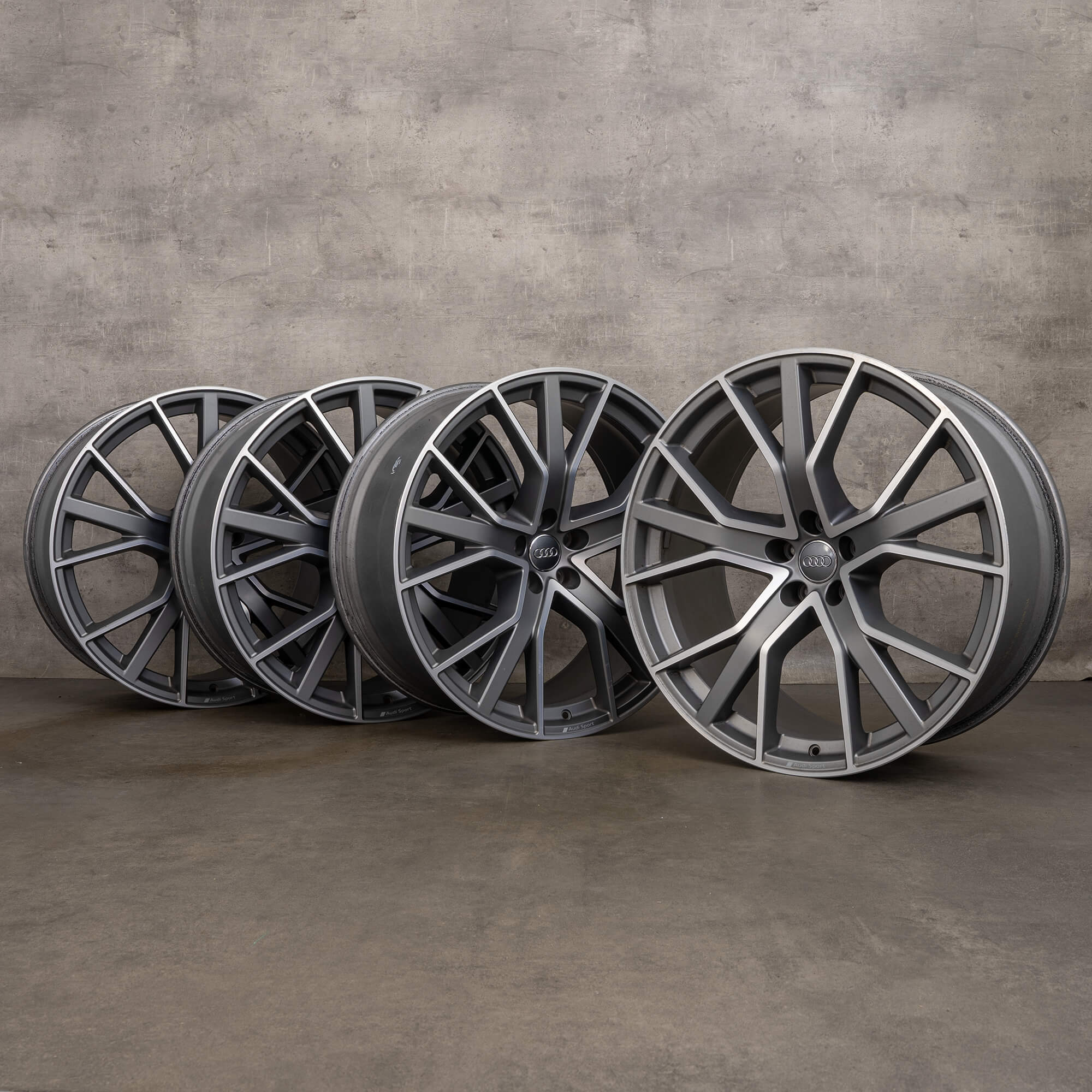 Q Bee Rim OEM Audi Q7 SQ7 4M 22 inch rims 4M0601025CP titanium matt Y-spoke design