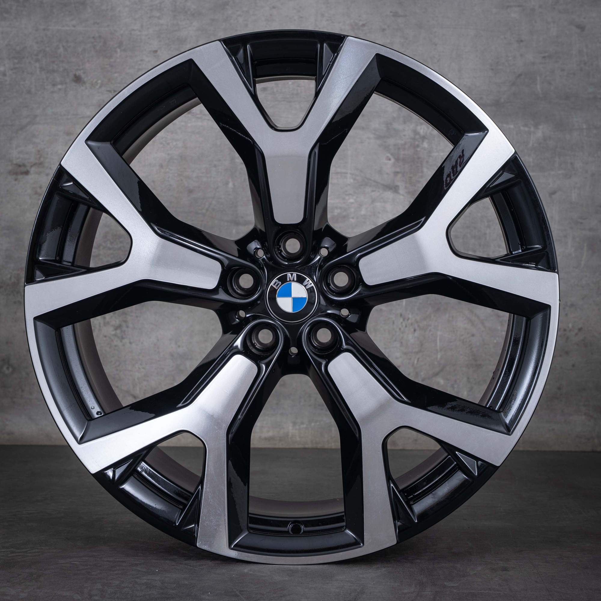 Originale BMW X7 felger 21 tommer G07 Styling 752 6885461 svart frontpolert dreid