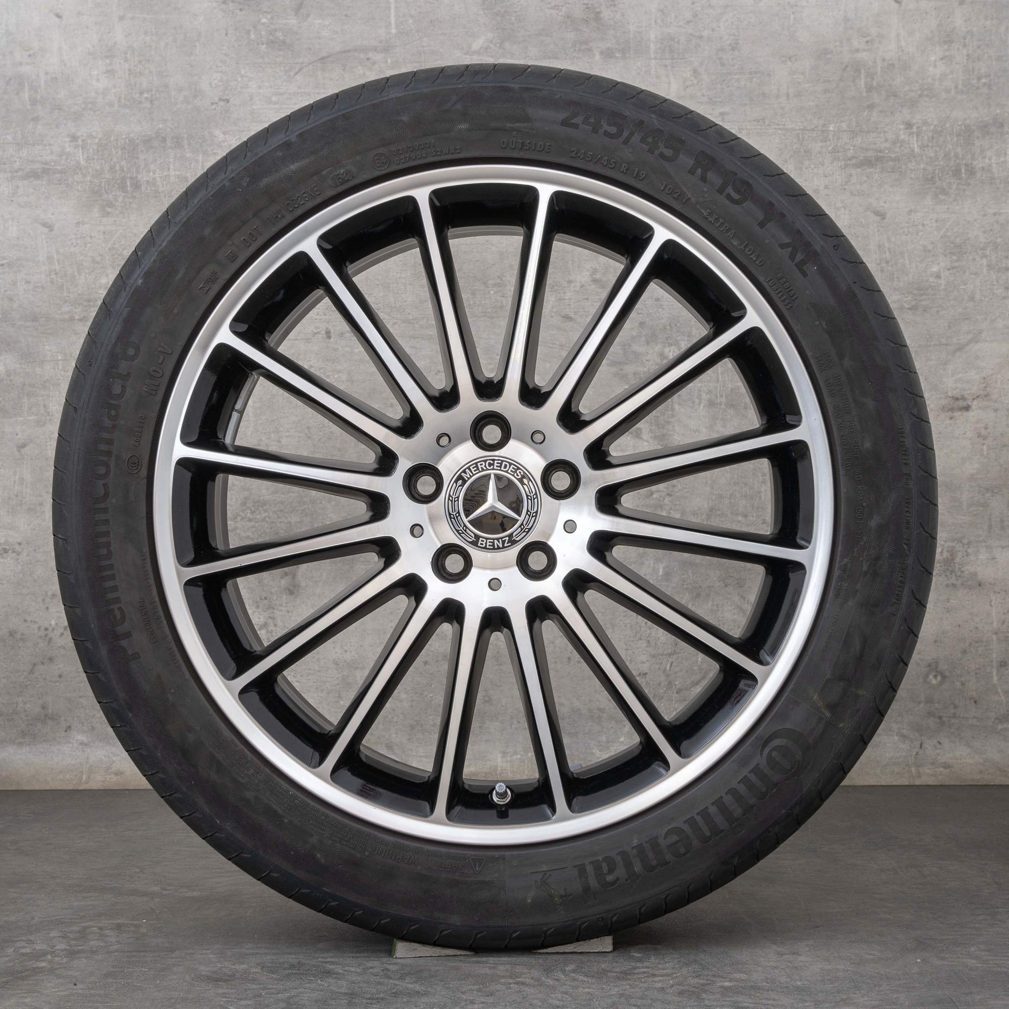 Alkuperäiset Mercedes Benz V-sarjan vanteet 19 tuuman W447 kesäpyörät A4474012700 musta kiillotettu