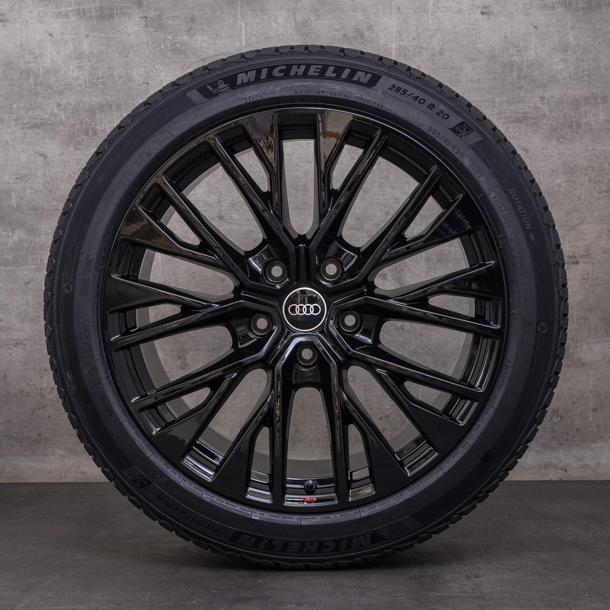 Oryginalne koła zimowe do Audi e-tron GT felgi 20 cali FW 4J3601025CE 4J3601025CF czarne na wysoki połysk NOWE