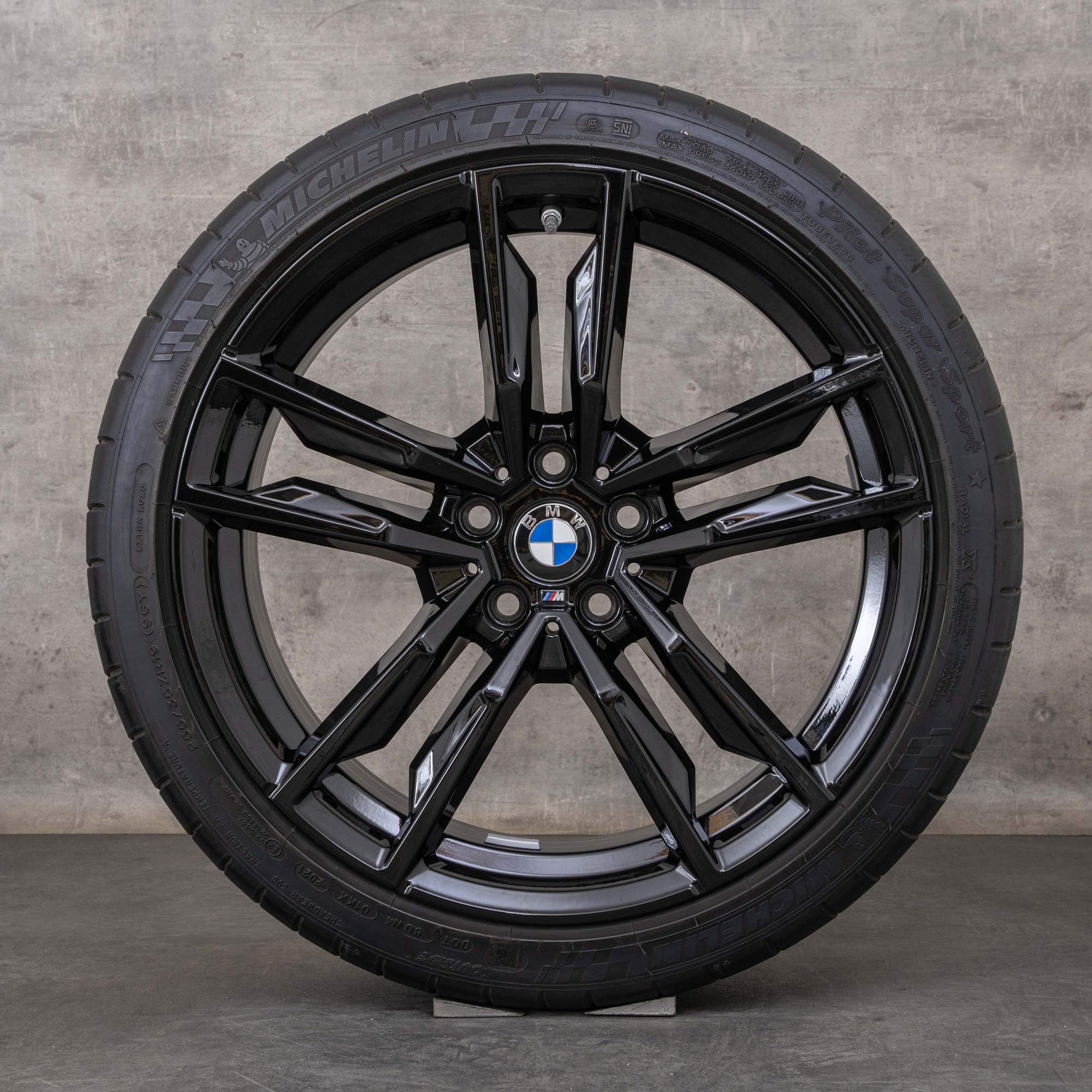 Oryginalał BMW Z4 koła zimowe 19 cali G29 felgi Styling 799 M 8091763 8091764 czarne Polerowane