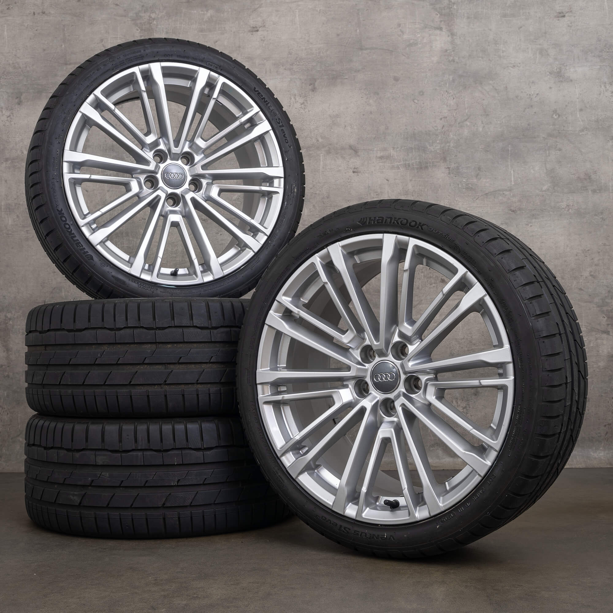 Alkuperäiset Audi A5 S5 -vanteet 19 tuumaa F5 8W B9 kesäpyörät 8W0601025CC kiiltävä hopea