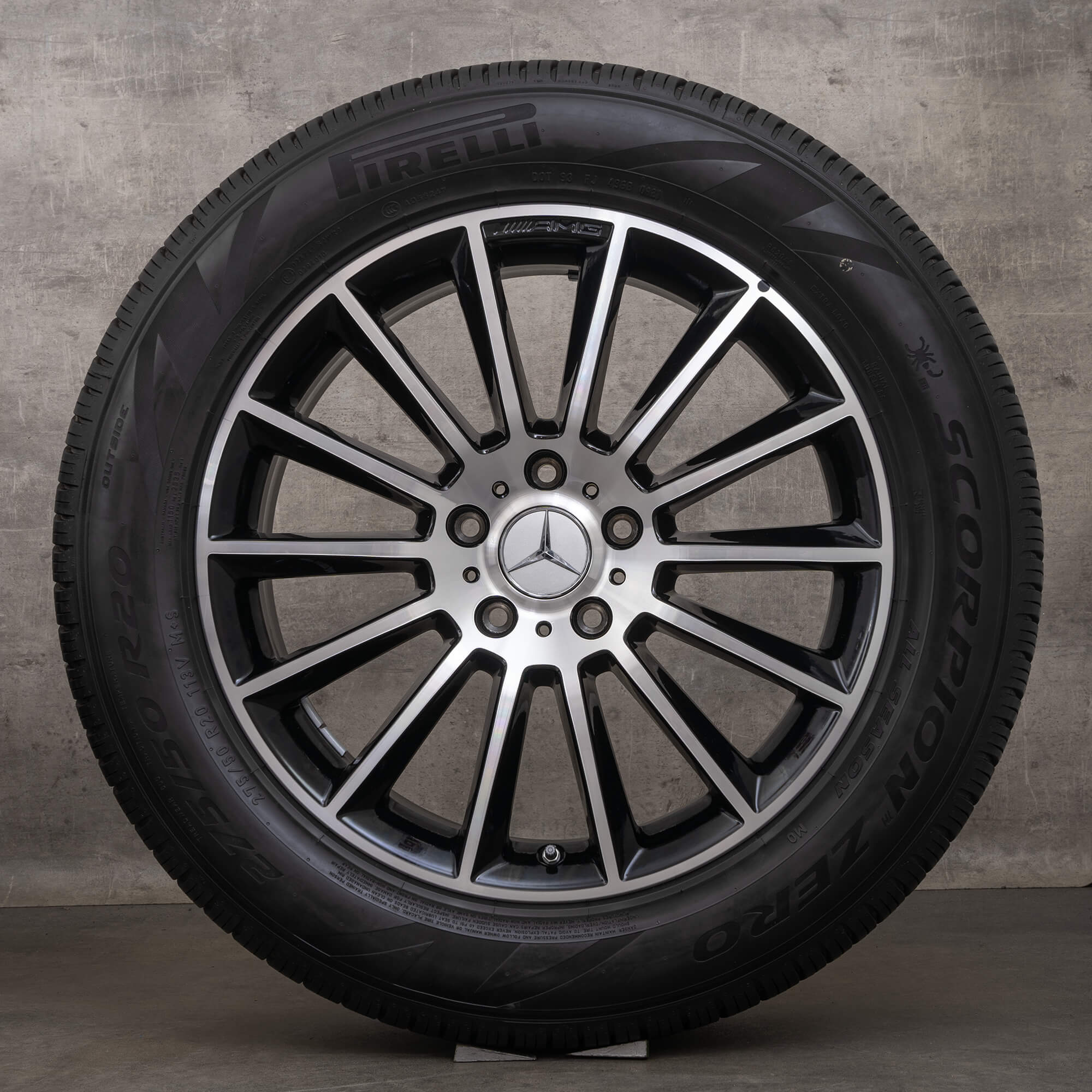 AMG Mercedes Benz G Klasse W463 G350d G400d G500 20 Zoll Felgen Allwetterreifen