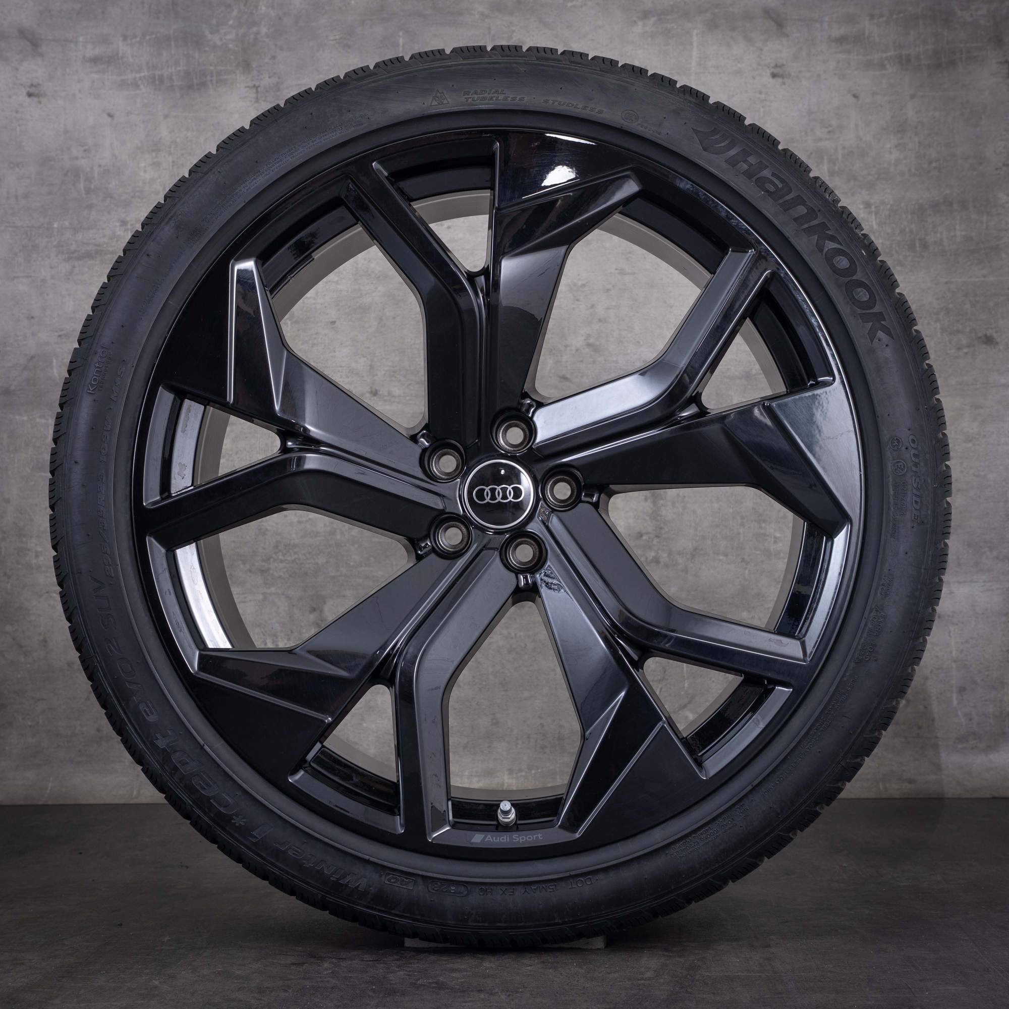 Roues hiver d'origine Audi RSQ8 23 pouces 4M8 Rotor 4M8601025DC noir brillant - roue 2 sur 4