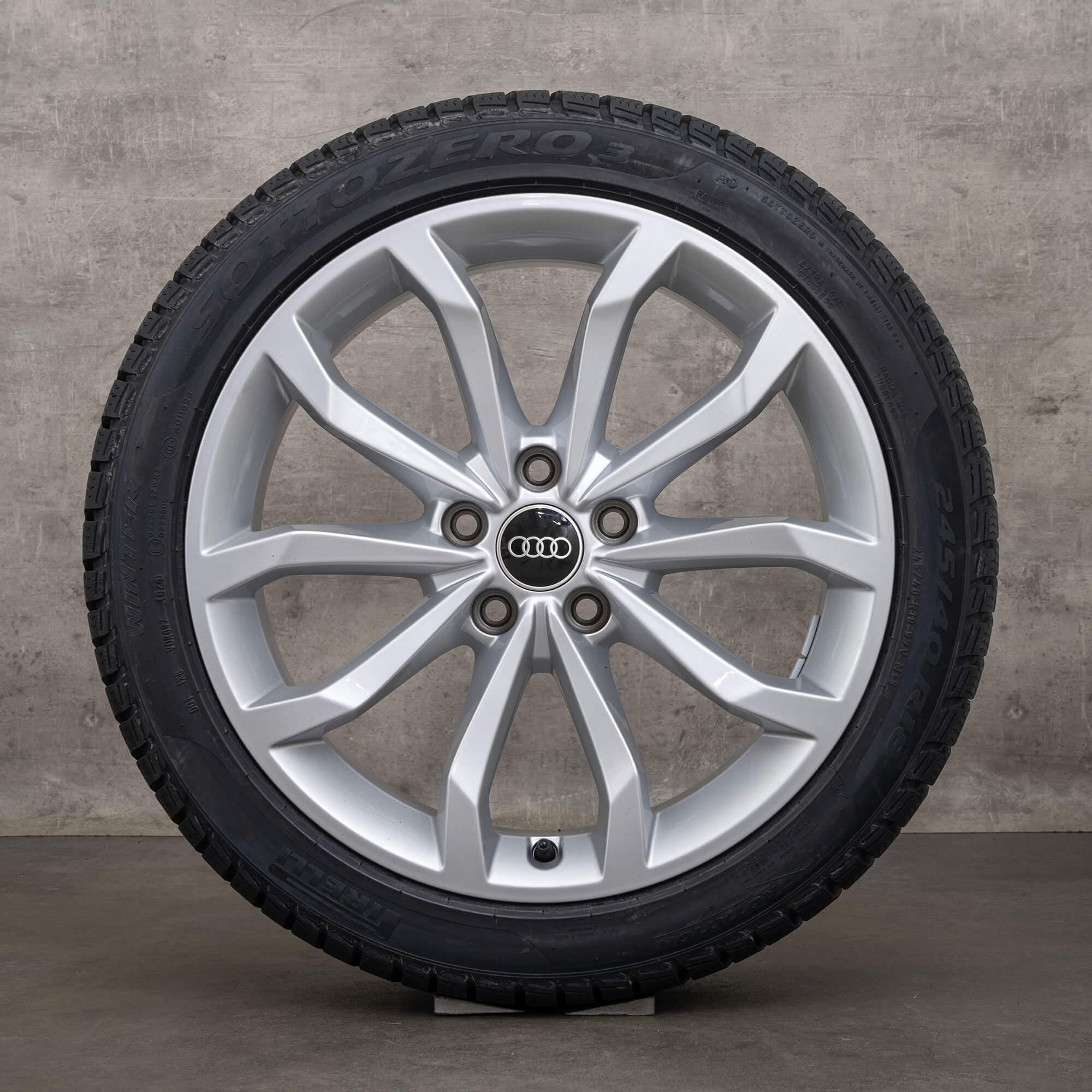 Cerchi invernali originali Audi A4 S4 cerchi 18 pollici 8W B9 8W0601025H argento