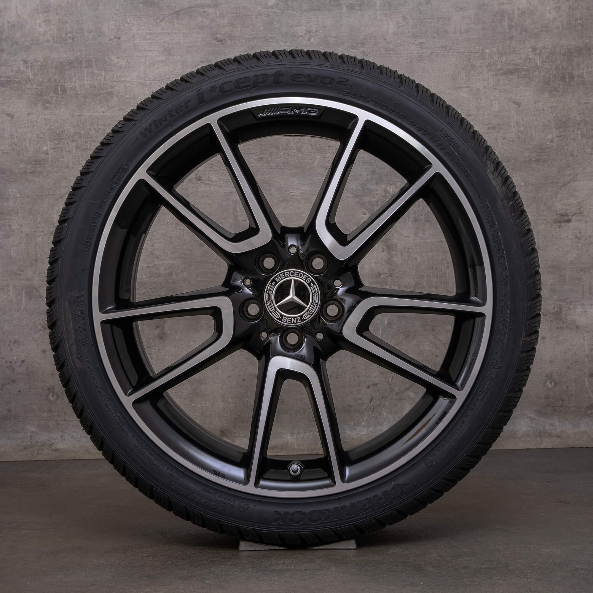 Neumáticos de invierno originales AMG Mercedes Benz Clase C C43 19 pulgadas W205 S205 C205 A205 llantas A2054014900 A2054016500 negro brillante torneado