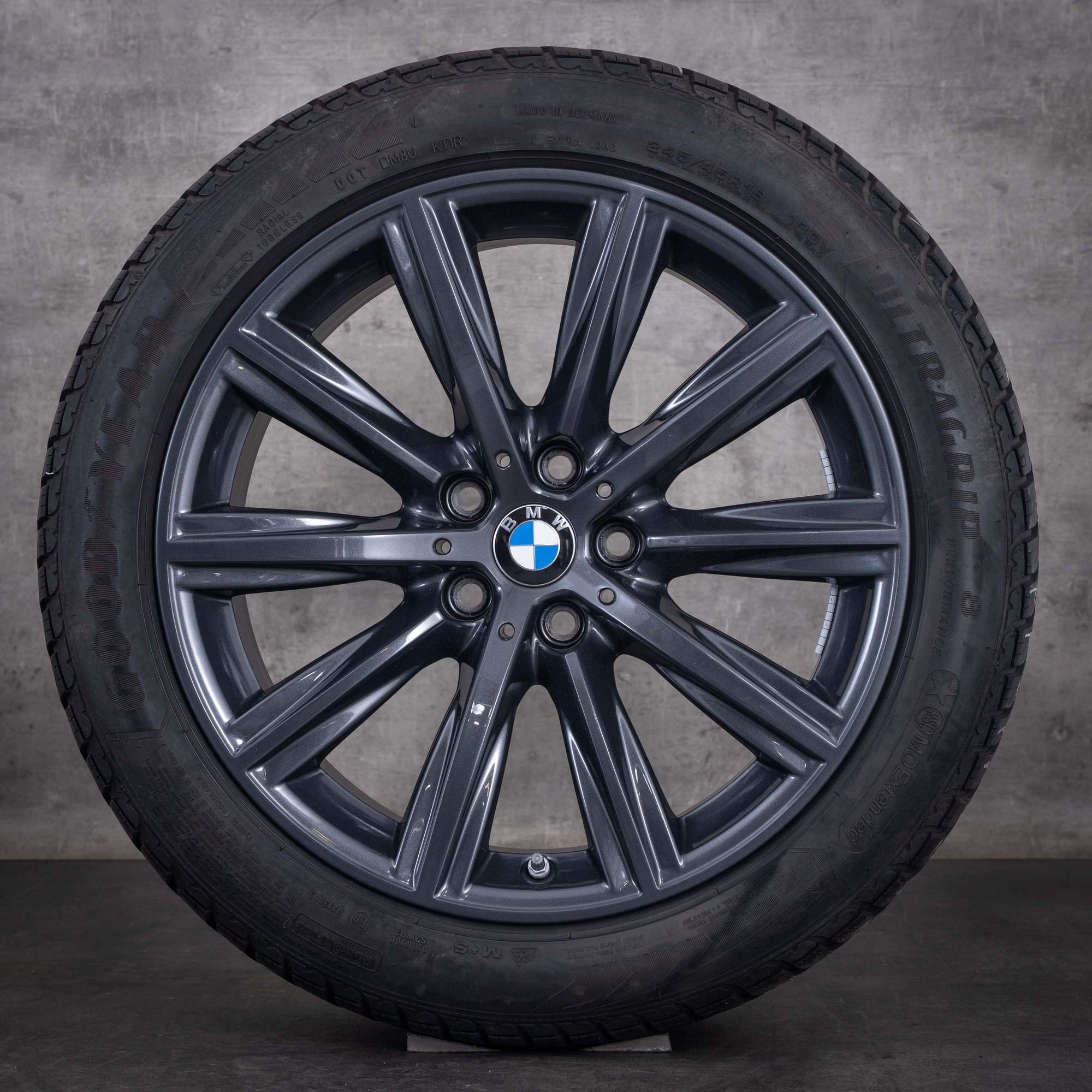 Original BMW 5er Winterräder 18 Zoll G30 G31 Felgen Styling 684 6874441 midnight grey glanz