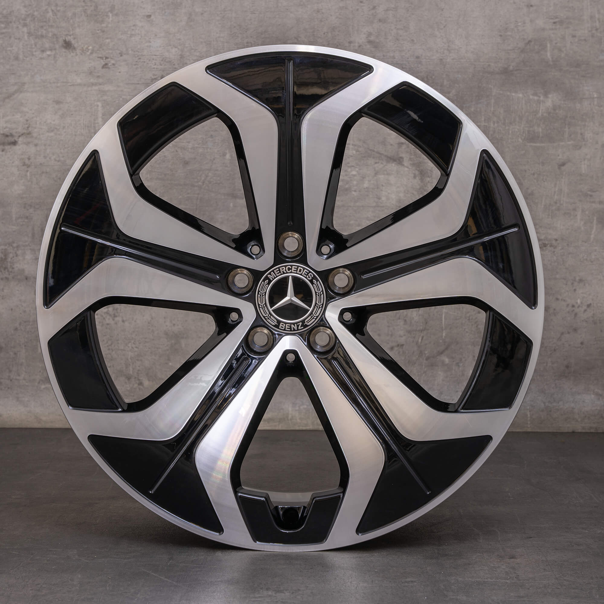 Orijinal Mercedes Benz E-Serisi jantlar 19 inç X214 A2144014000 siyah yüksek parlaklıkta tornalanmış YENİ