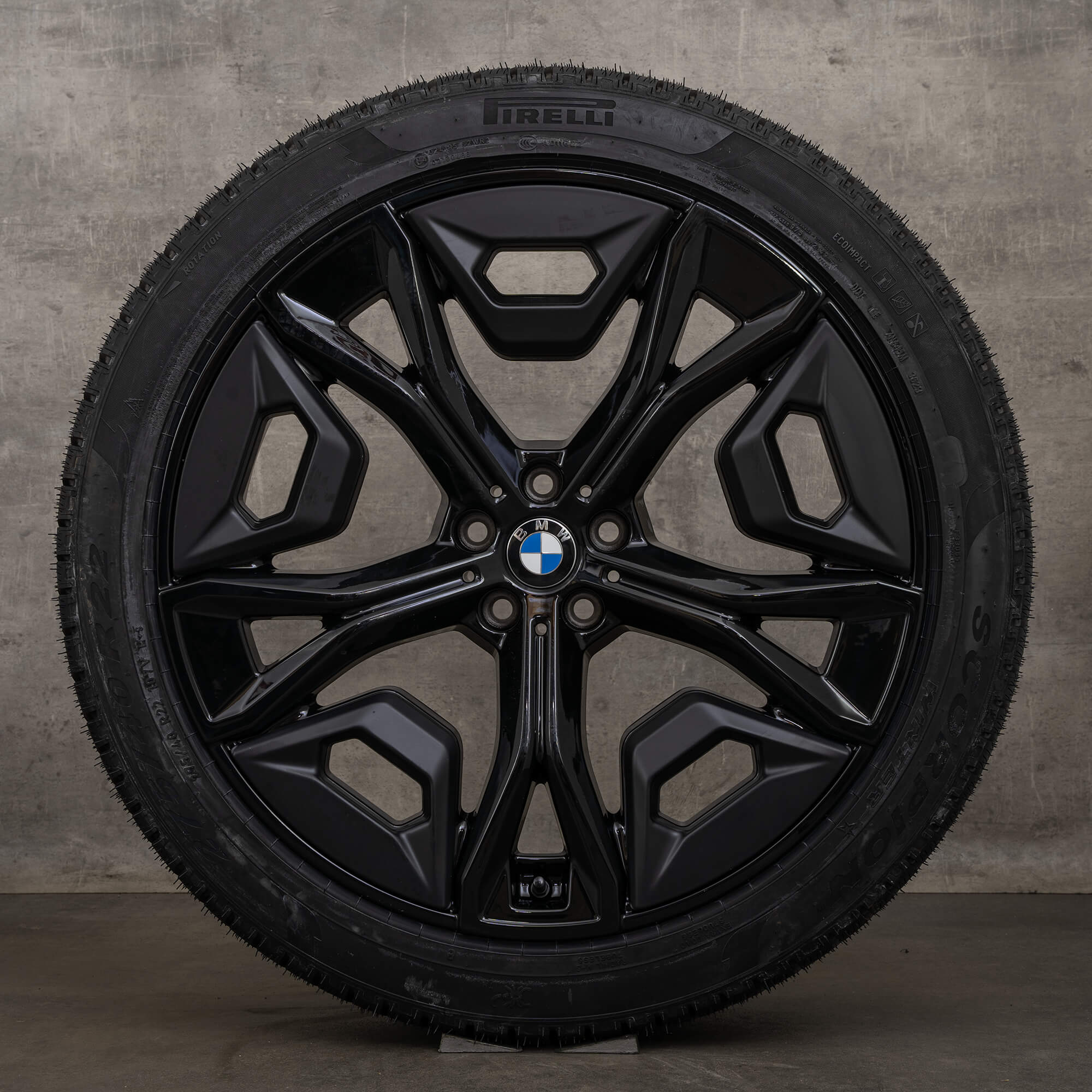 OEM BMW iX winter wheels 22 inch i20 rims Styling 1021 5A02659