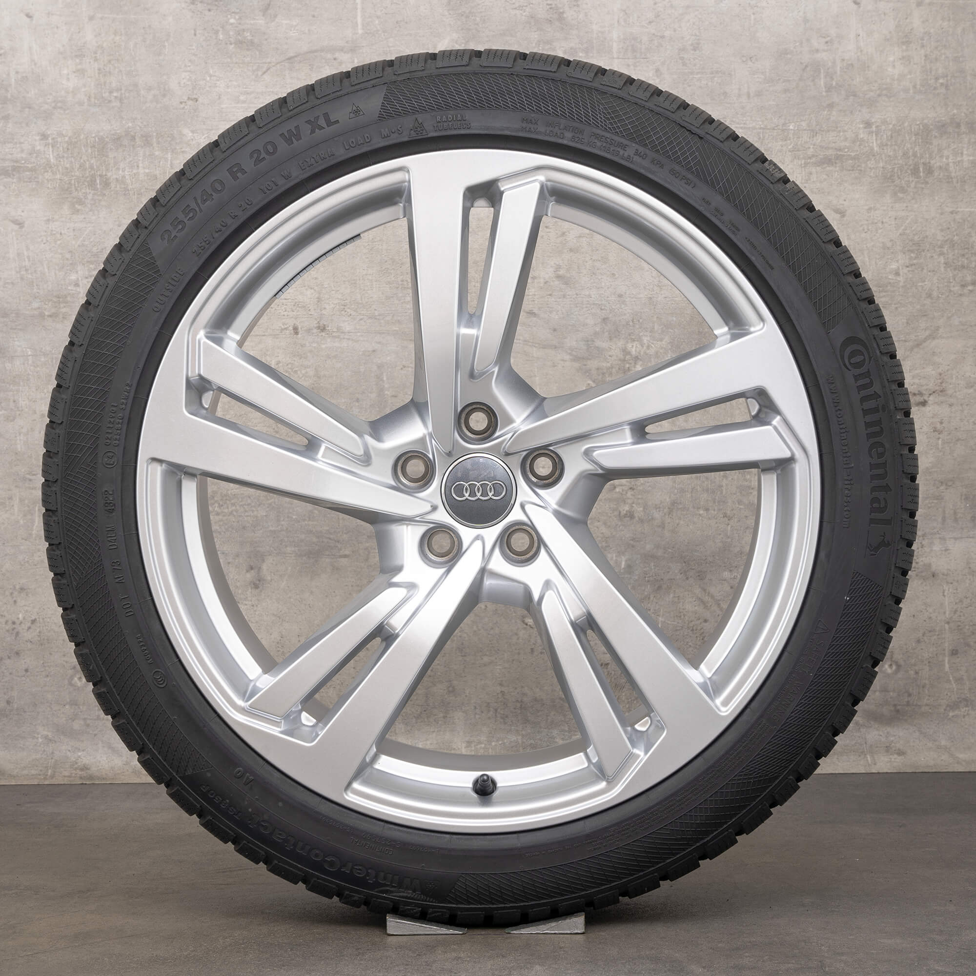 Original Audi A7 S7 vinterhjul 20 tum 4K C8 fälgar / fälg 4K8601025G silver